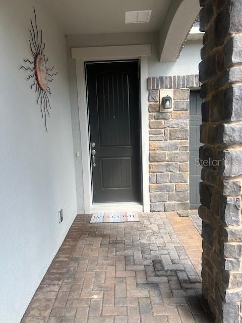 Casas a venda 2 - Jen Dantas 8360 VIVARO ISLE WAY