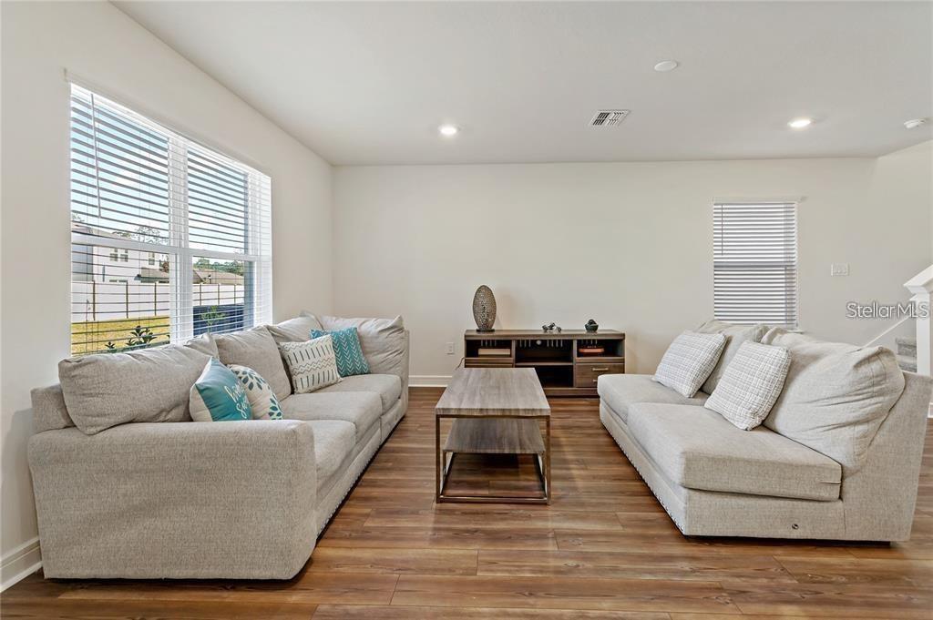 WESBRIDGE PH 4 - Residential Lease