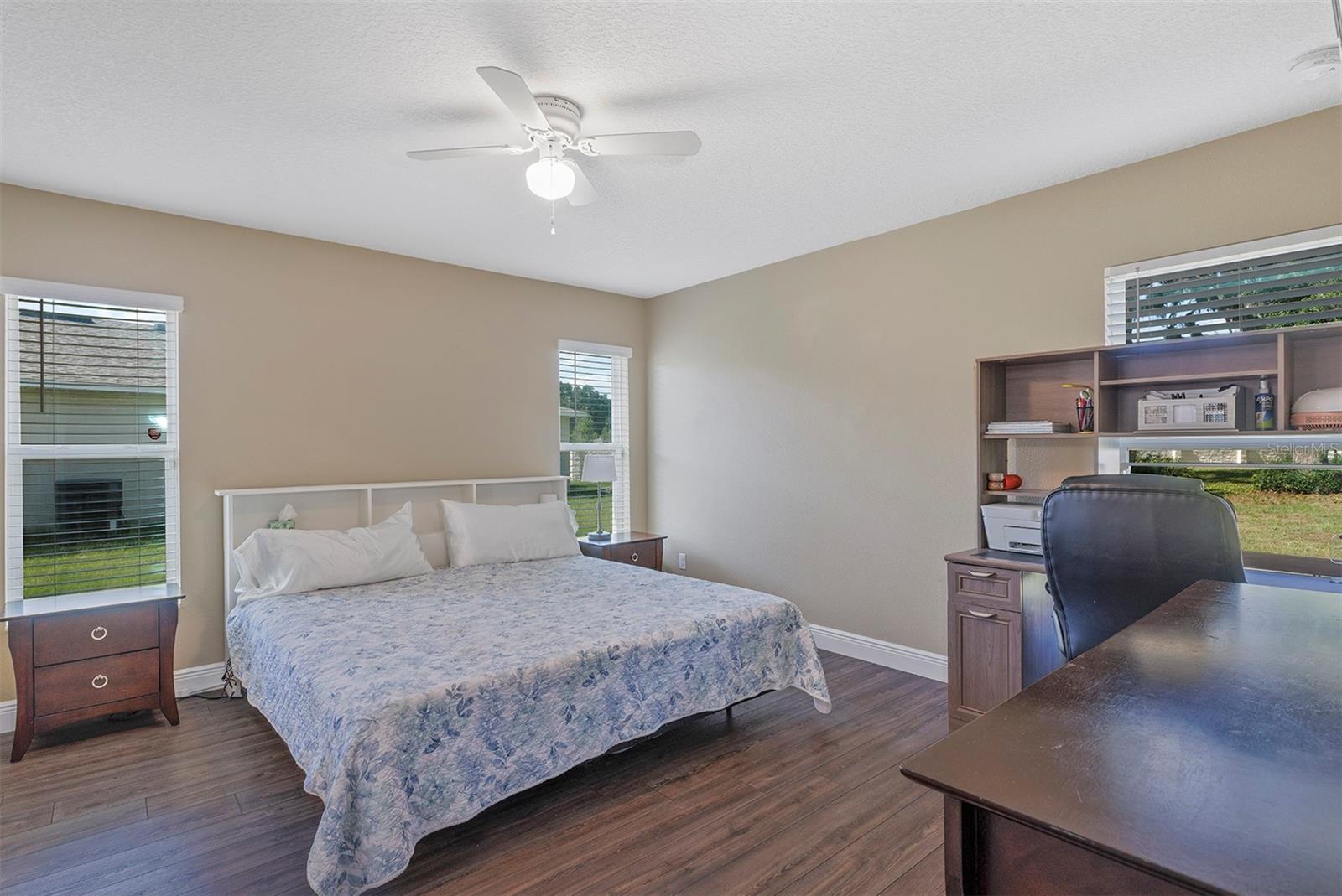 BAYWOOD FOREST - Residential