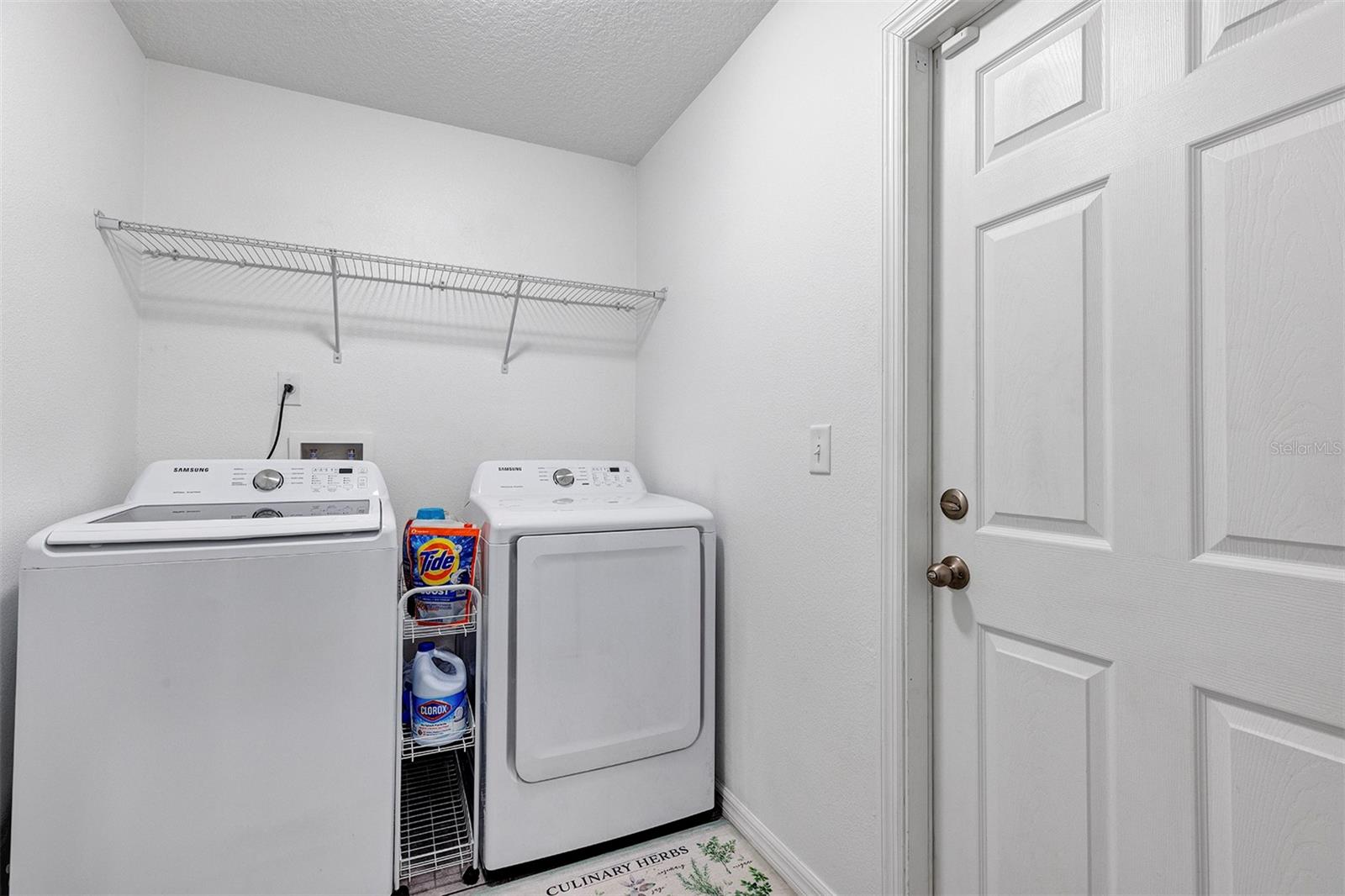 1520 BAYWOOD VILLAGE COURT