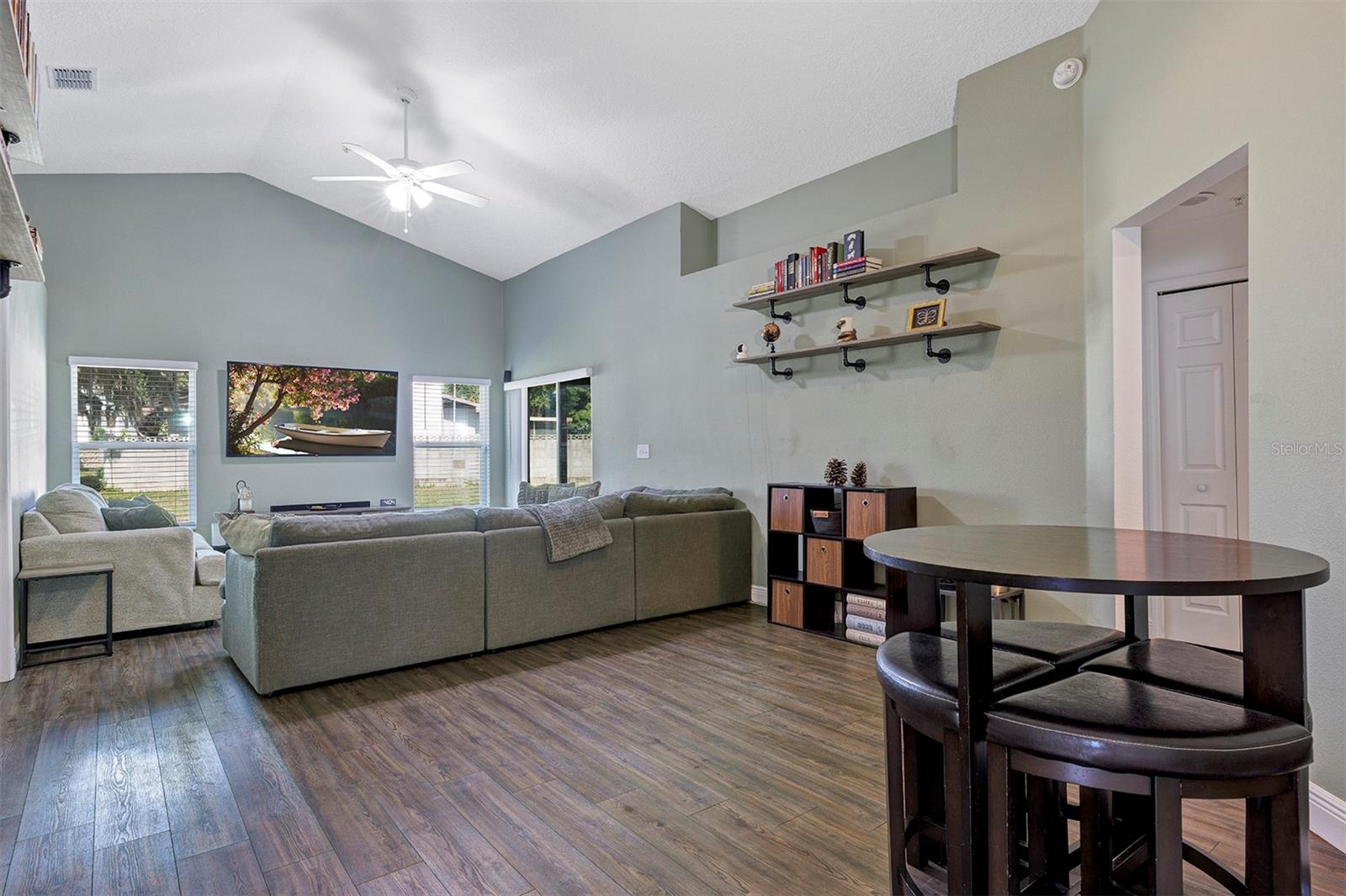 BAYWOOD FOREST - Residential
