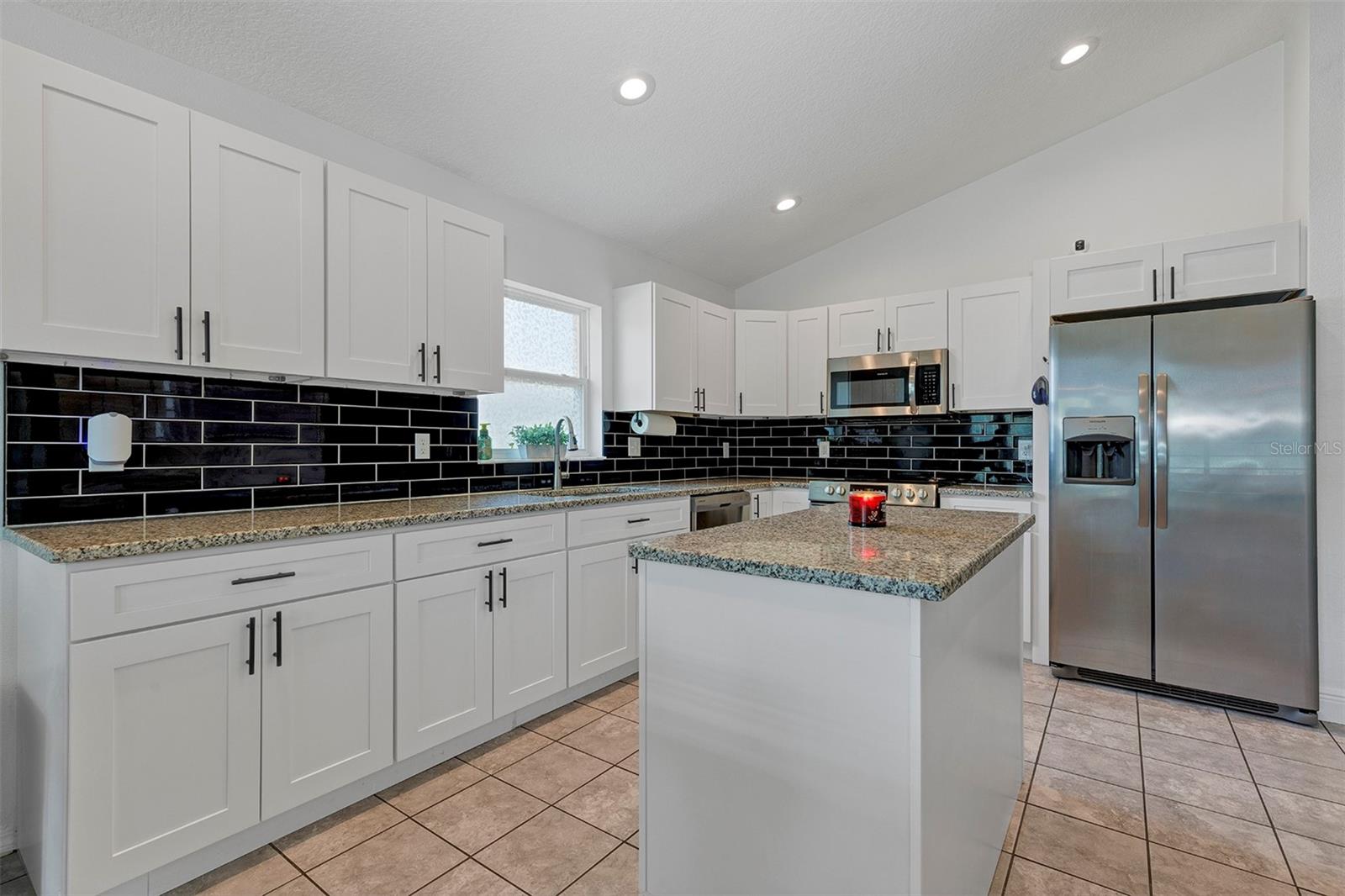 BAYWOOD FOREST - Residential