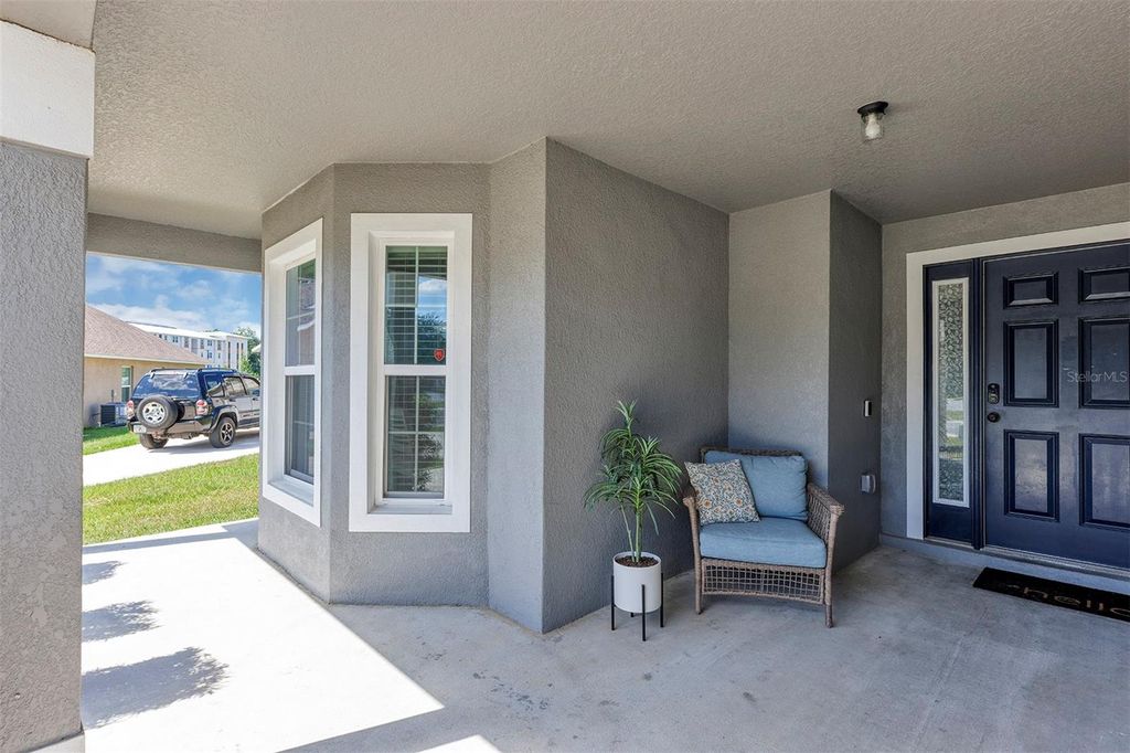 Photo of 1520 Baywood Village Court, Mount Dora, FL 32757 (MLS # V4949131)