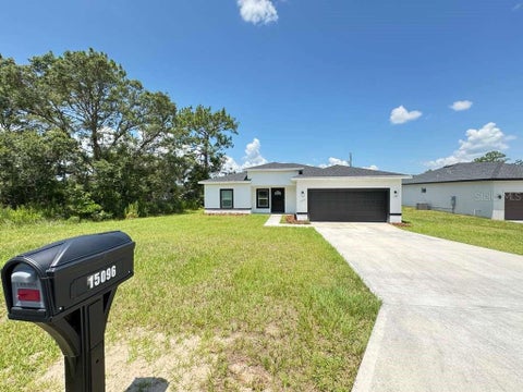 Tiny photo for 15096 SW 51st Avenue, Ocala, FL 34473 (MLS # OM727693)