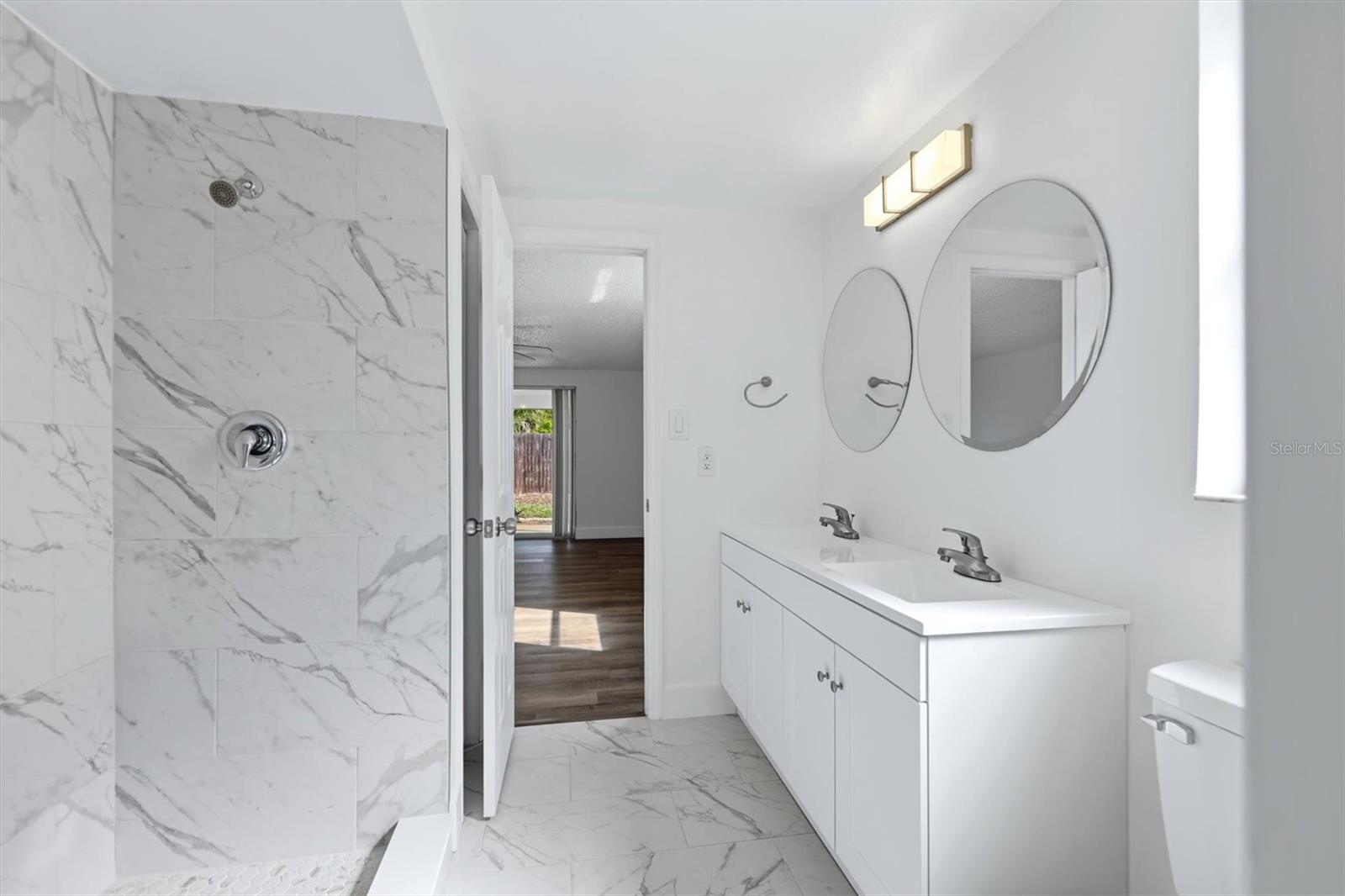 APOLLO BEACH UNIT ONE PT ONE - Residential