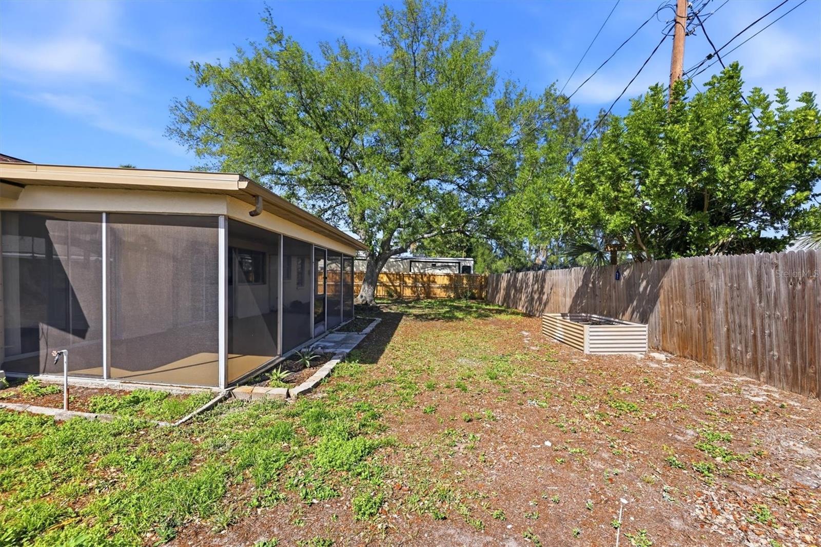 APOLLO BEACH UNIT ONE PT ONE - Residential