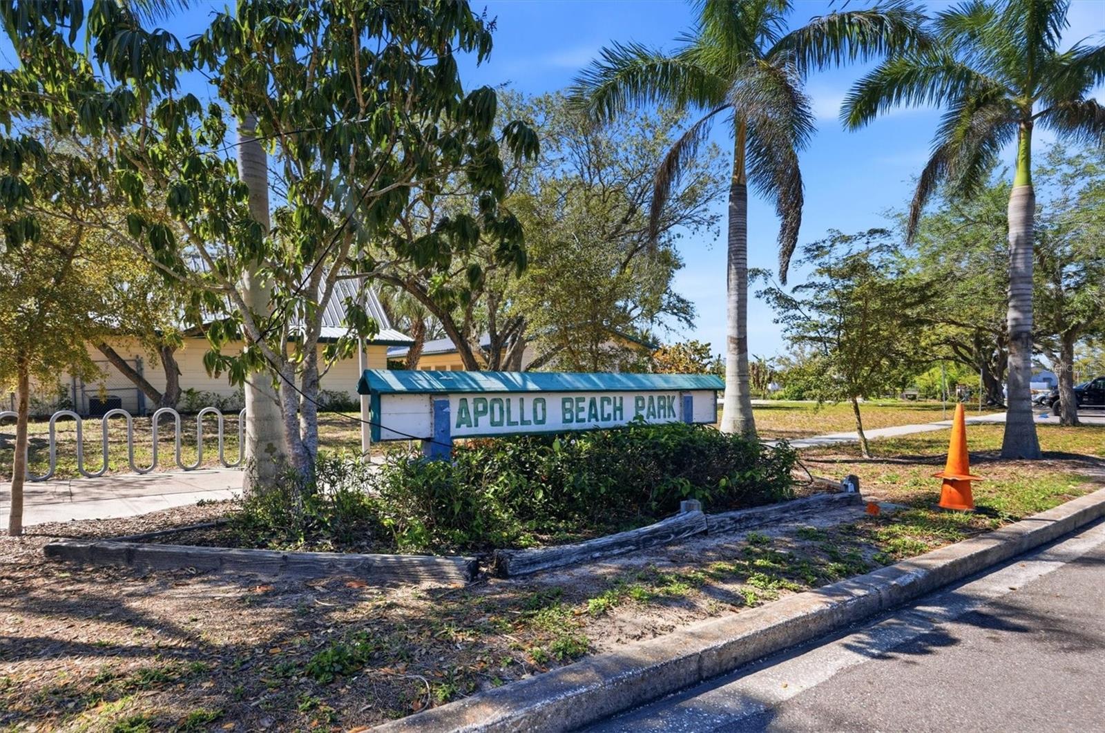 APOLLO BEACH UNIT ONE PT ONE - Residential