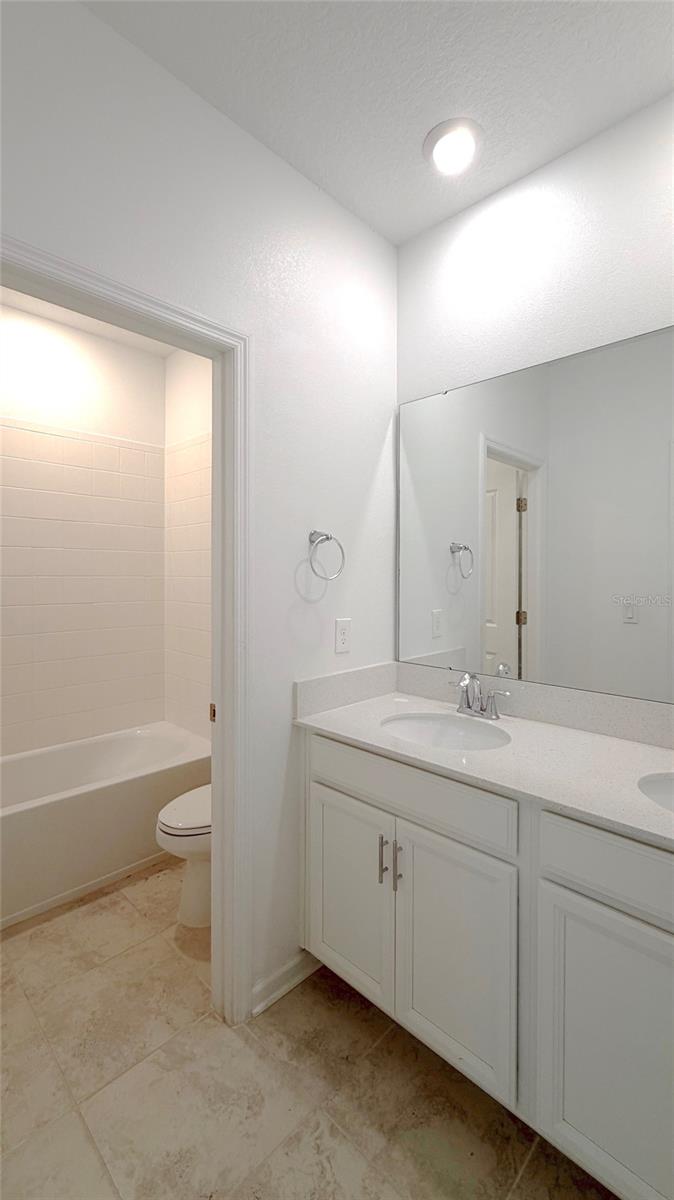 WATERSIDE/JOHNS LAKE PH 2C - Residential Lease