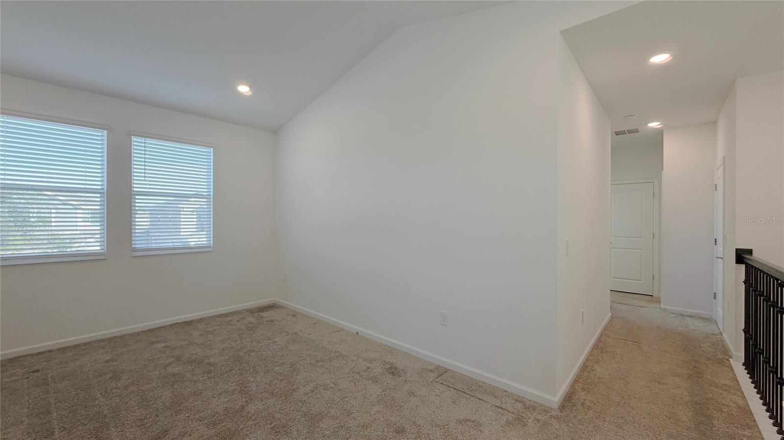 WATERSIDE/JOHNS LAKE PH 2C - Residential Lease