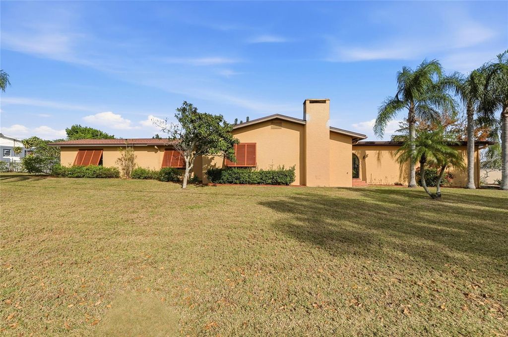 Photo of 6742 Winterset Gardens Road, Winter Haven, FL 33884 (MLS # L4958502)