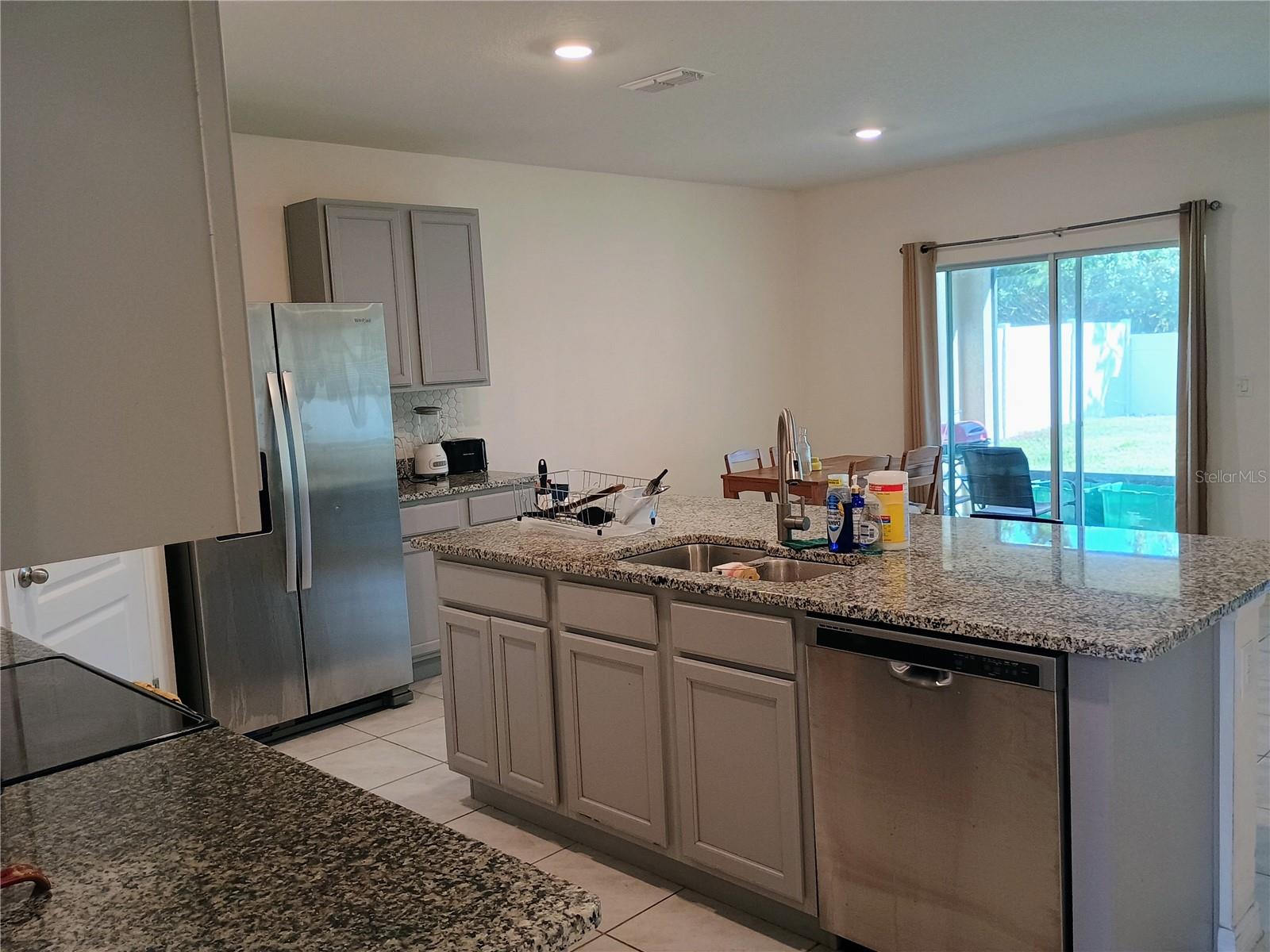 RIVERBEND AT CAMERON HEIGHTS PH 2 - Residential Lease