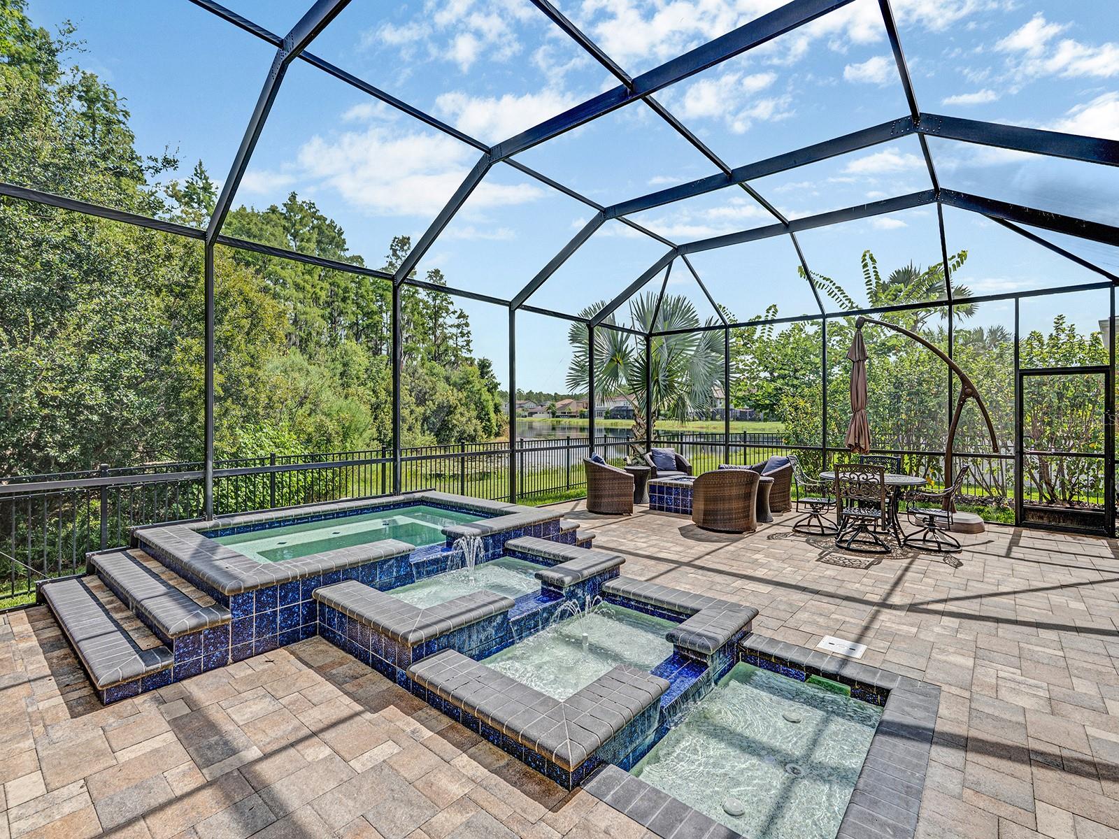 PROMENADE AT LAKE PARK PH - Residential