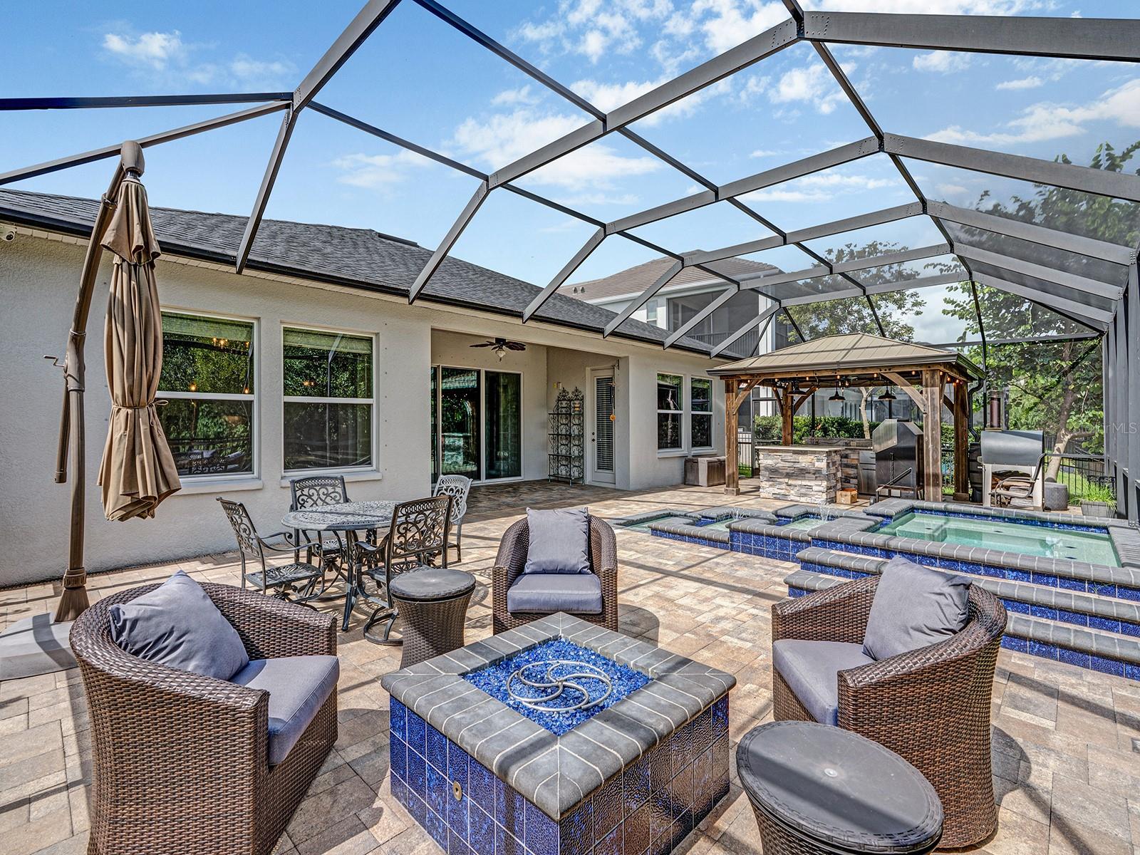 PROMENADE AT LAKE PARK PH - Residential