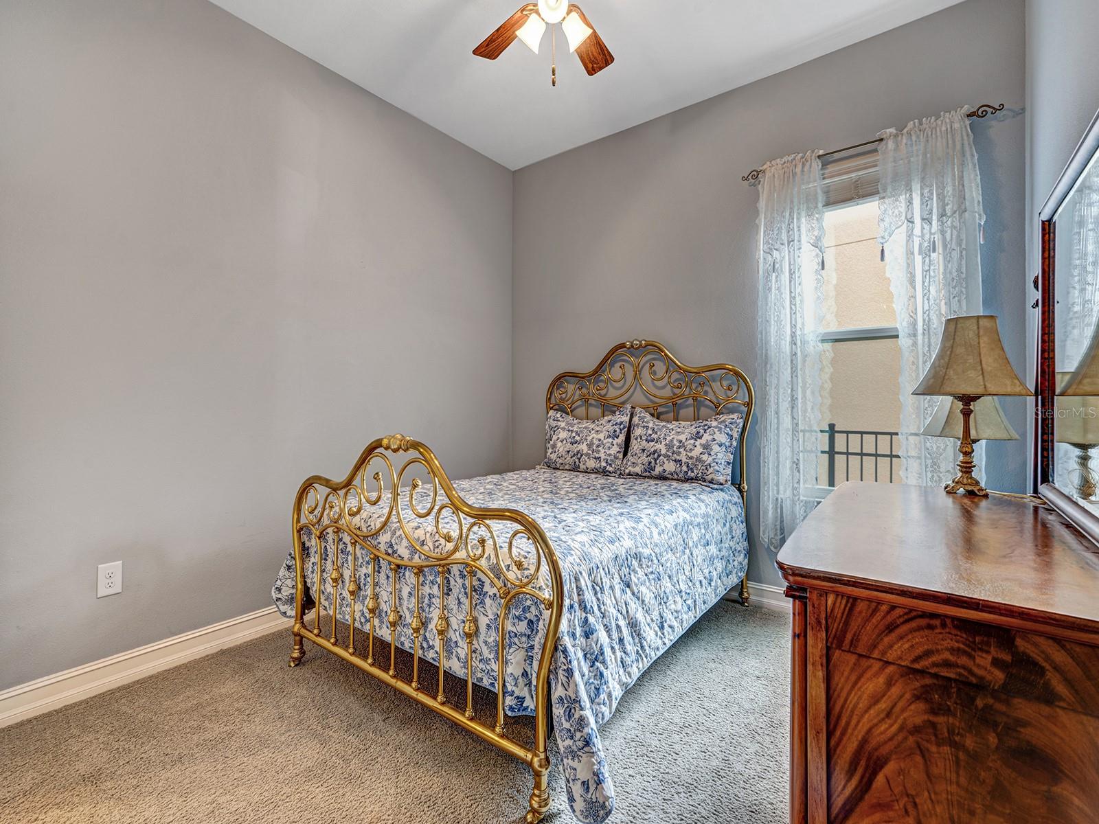 PROMENADE AT LAKE PARK PH - Residential