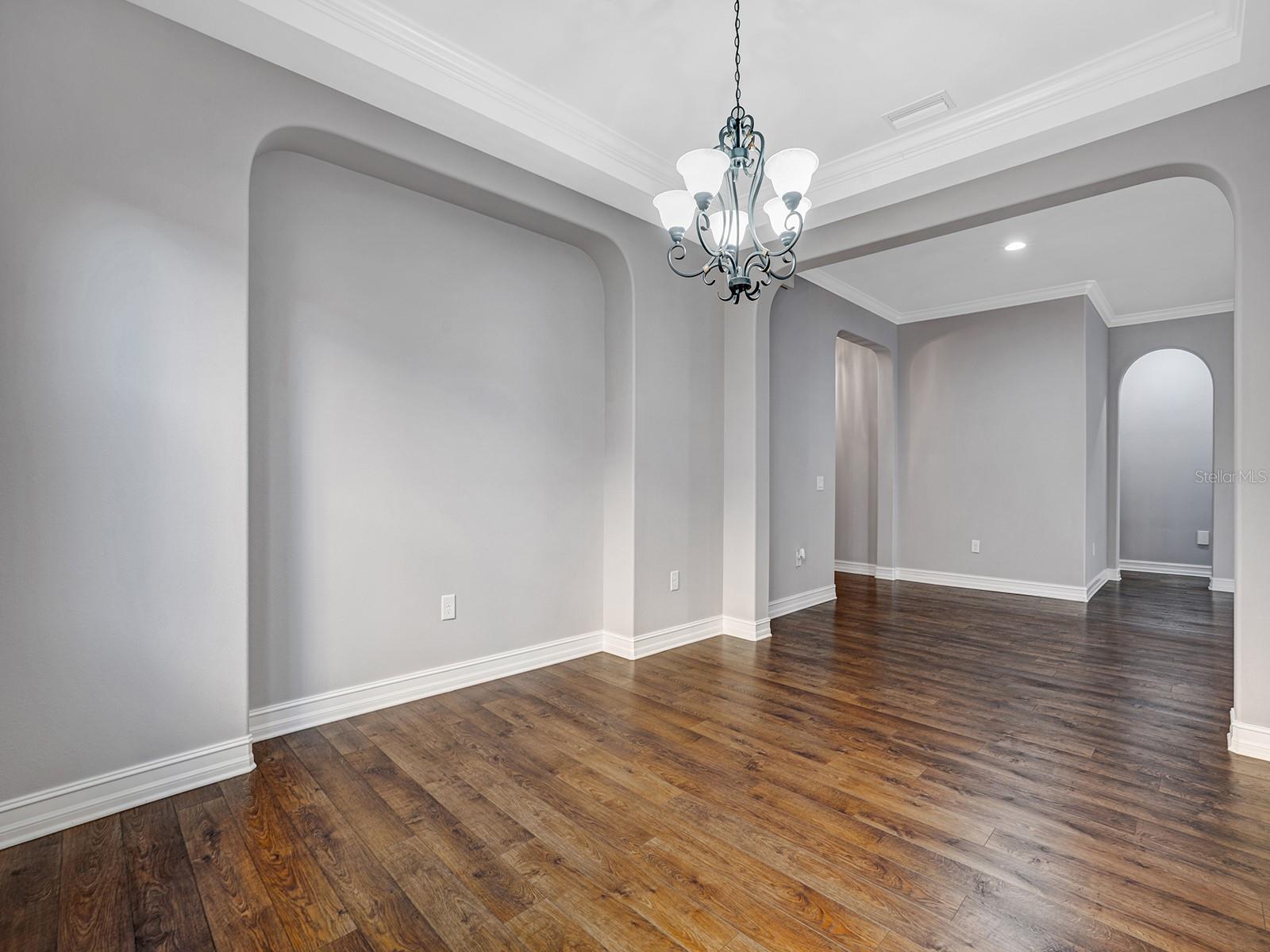 PROMENADE AT LAKE PARK PH - Residential