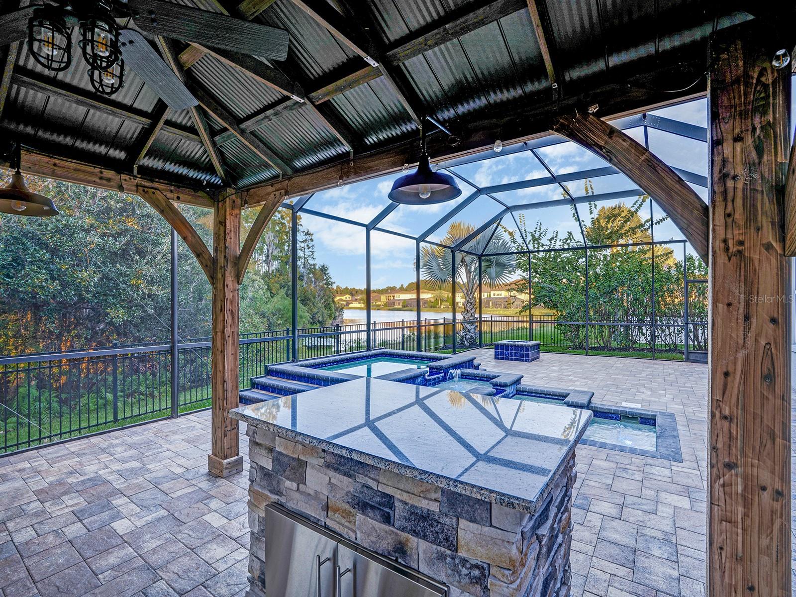 PROMENADE AT LAKE PARK PH - Residential