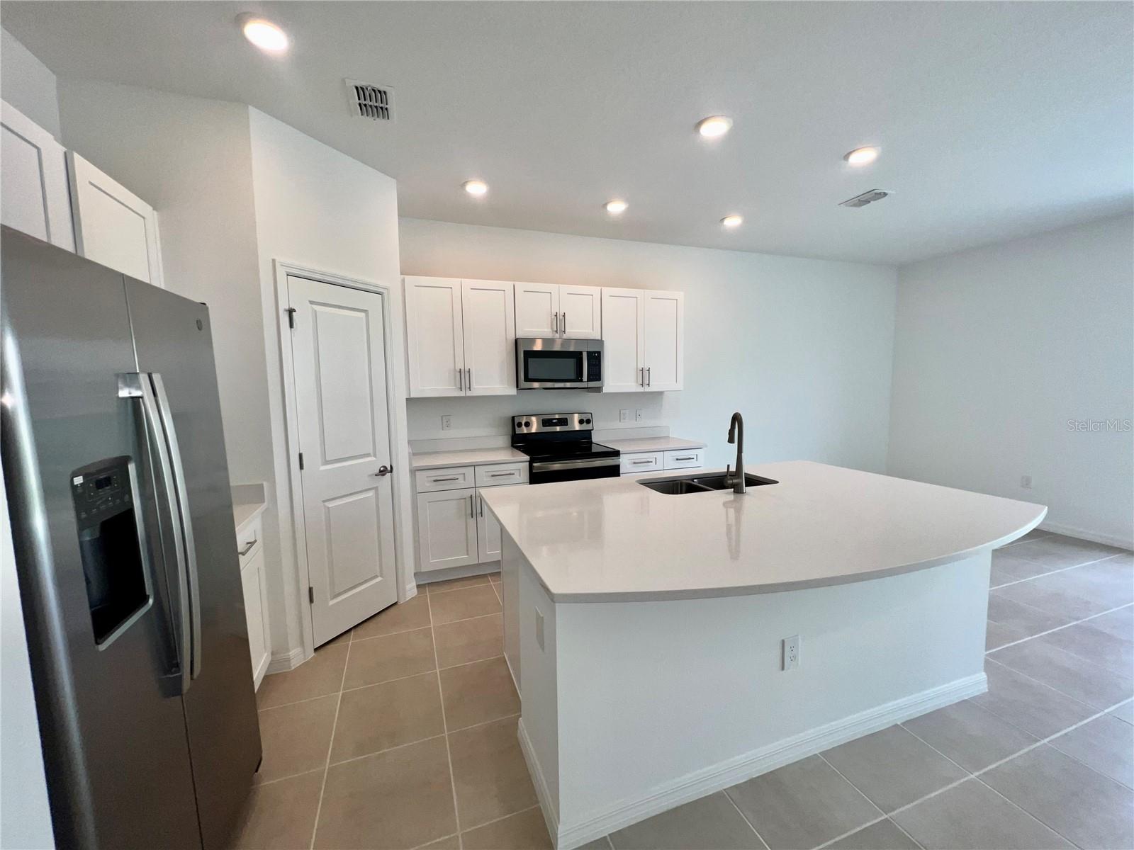 REEDY RESERVE PH 3 - Residential Lease