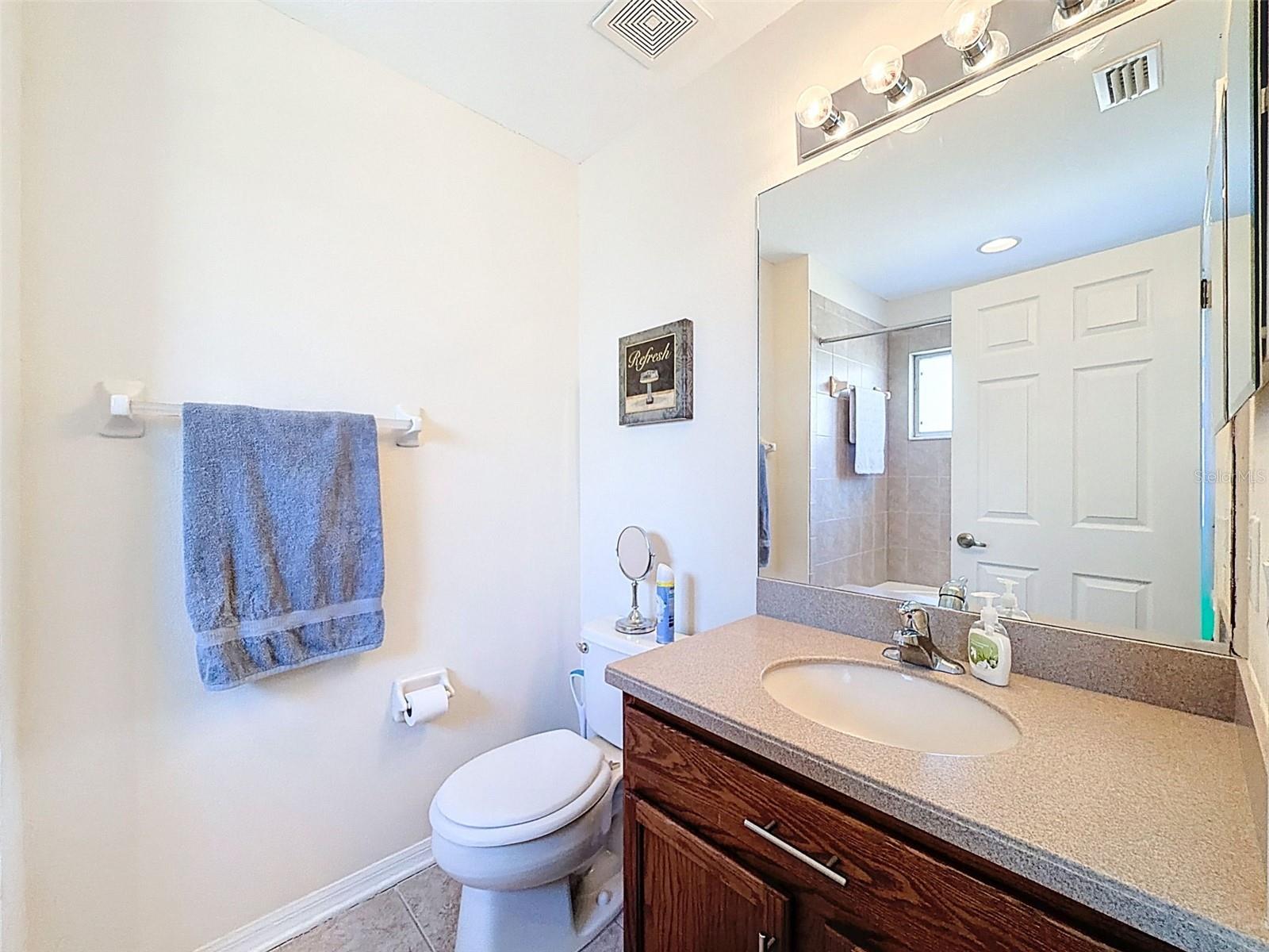 VENTANA TWNHMS AT WATERS EDGE - Residential