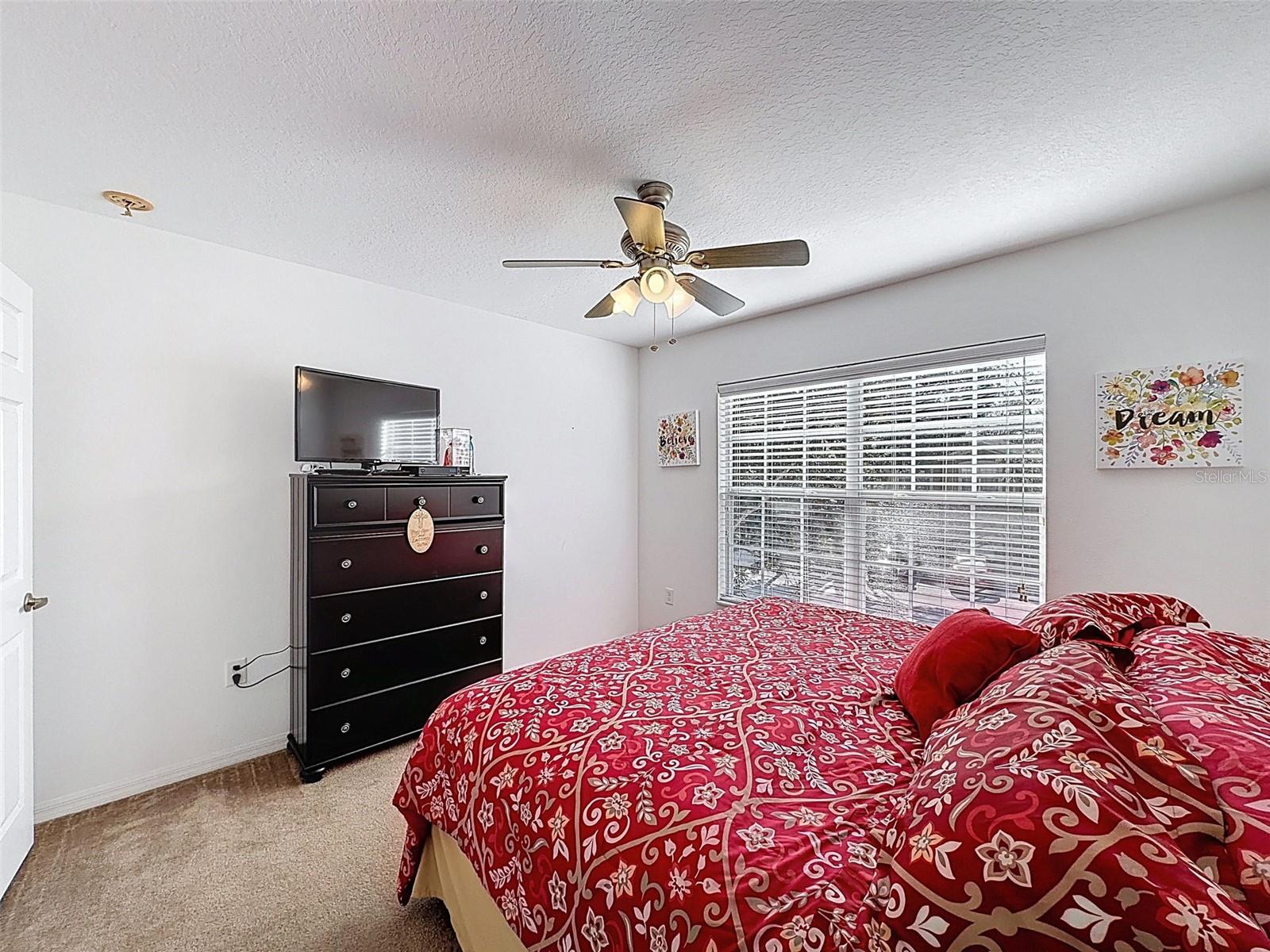 VENTANA TWNHMS AT WATERS EDGE - Residential