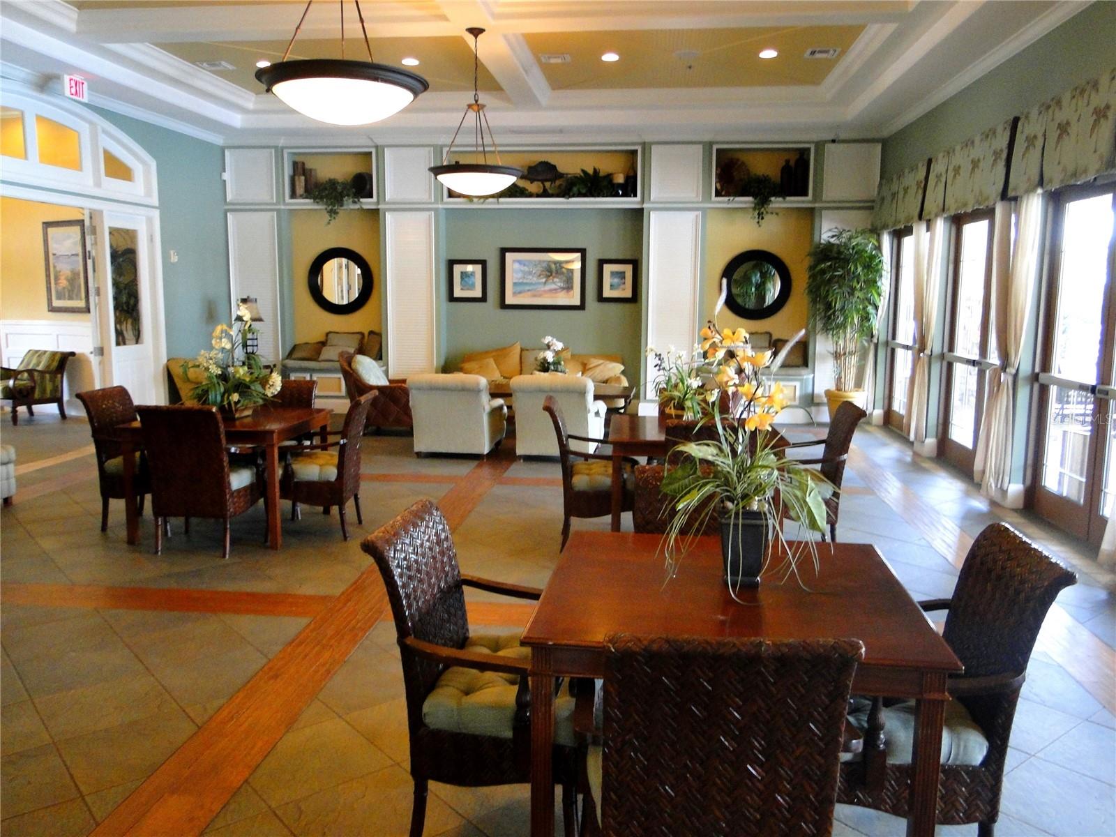 VENTANA TWNHMS AT WATERS EDGE - Residential