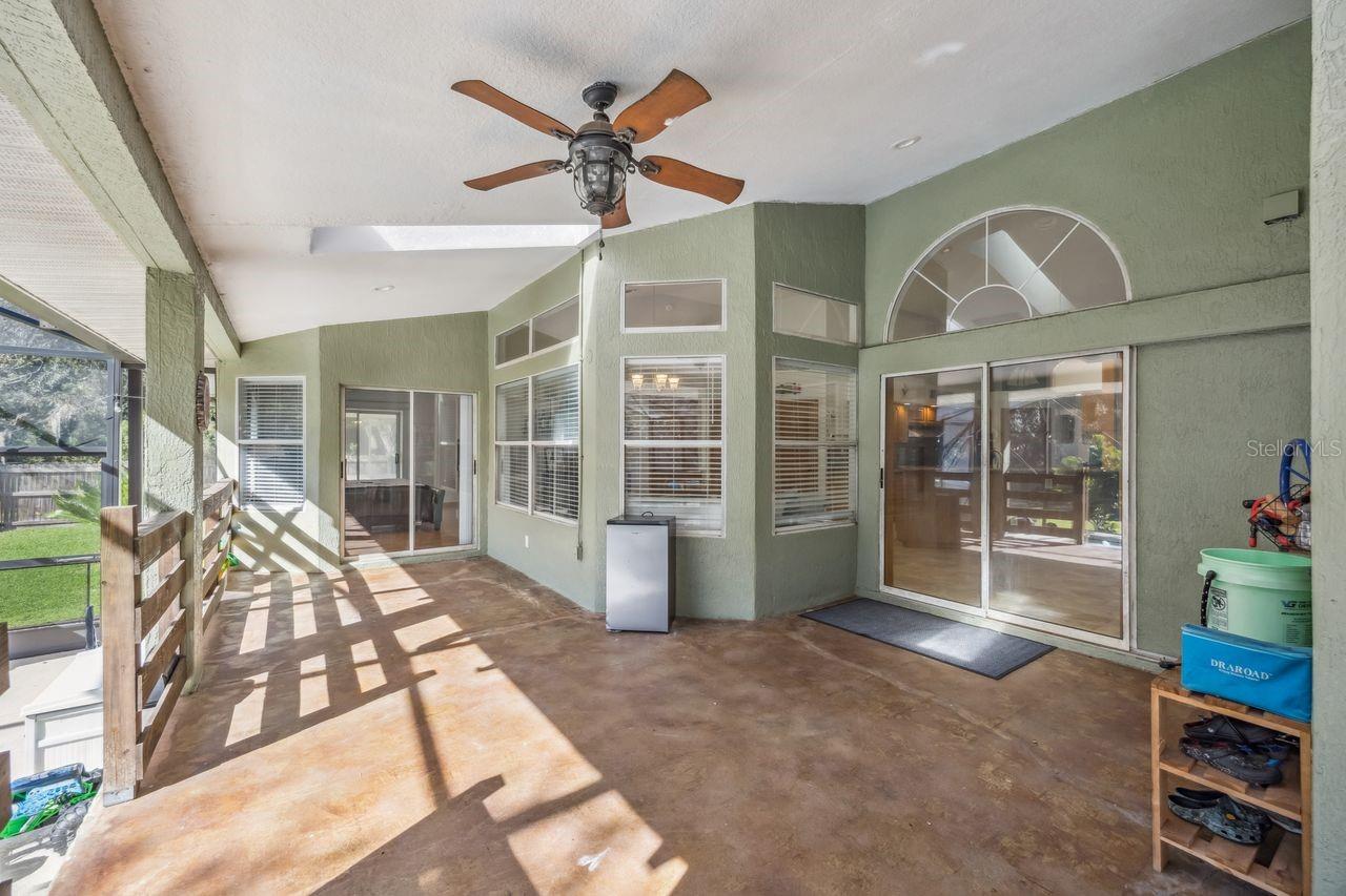 ACREAGE & UNREC - Residential