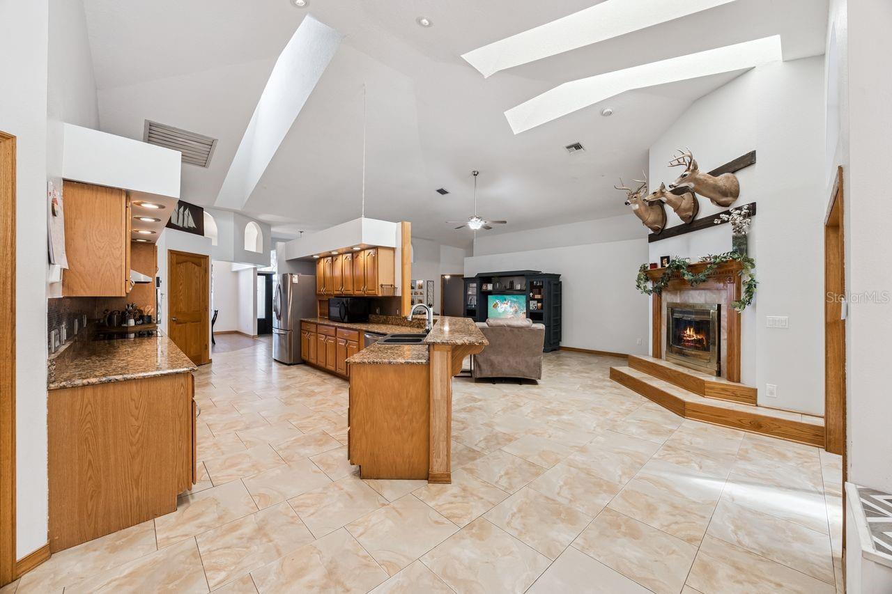 ACREAGE & UNREC - Residential