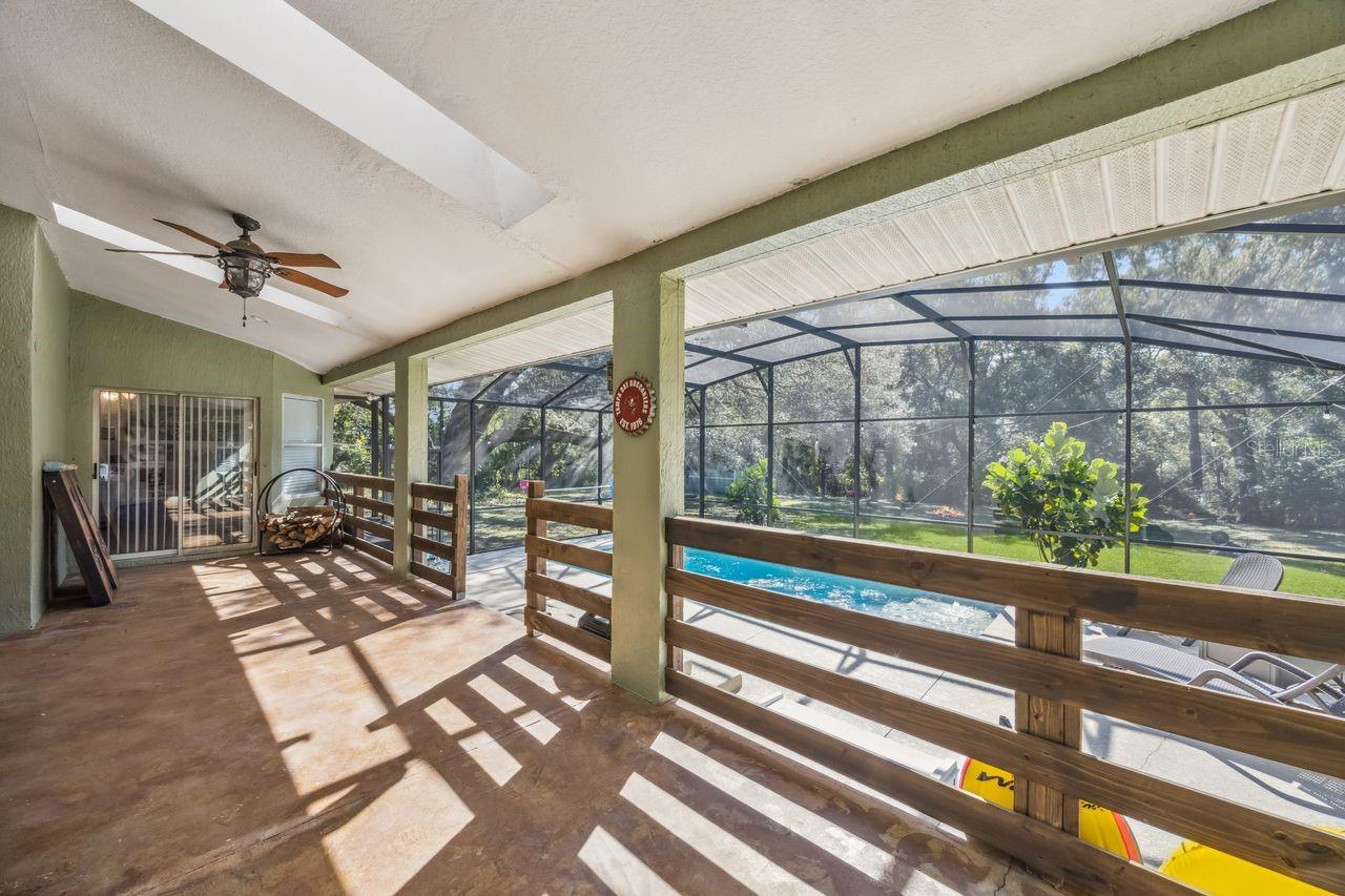 ACREAGE & UNREC - Residential