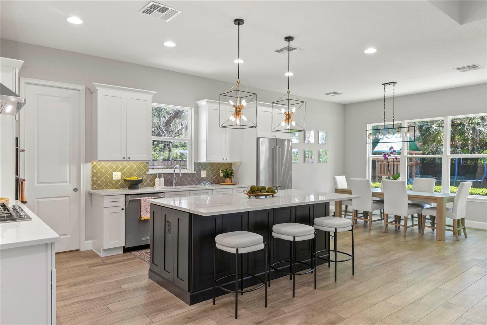 COLLEGE PARK THIRD ADD - Residential