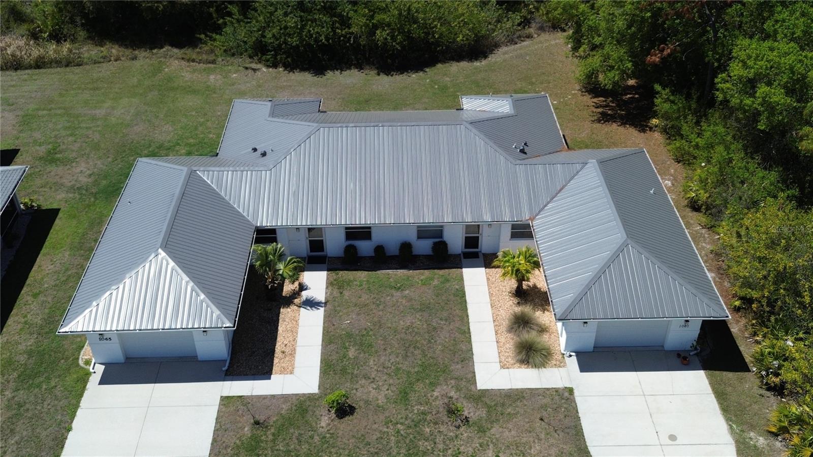 1061+1065 NOMAD ROAD