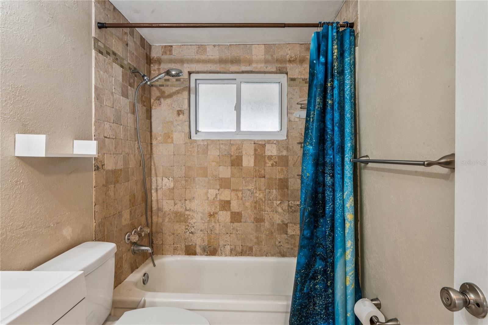 CREST RIDGE GARDENS - Residential