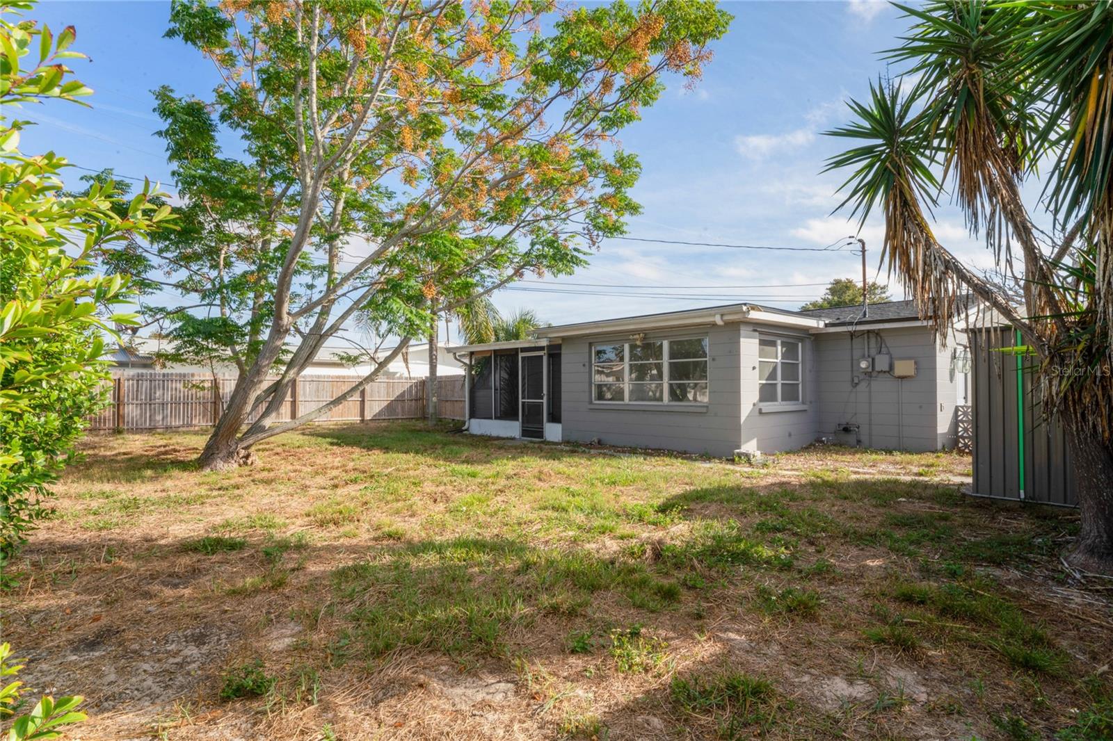 CREST RIDGE GARDENS - Residential