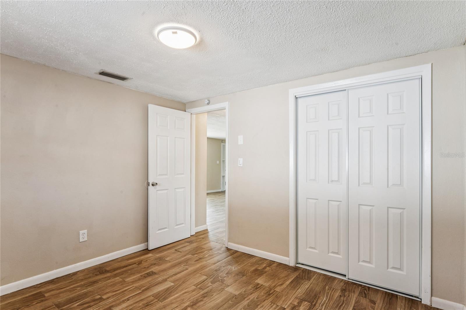 CREST RIDGE GARDENS - Residential