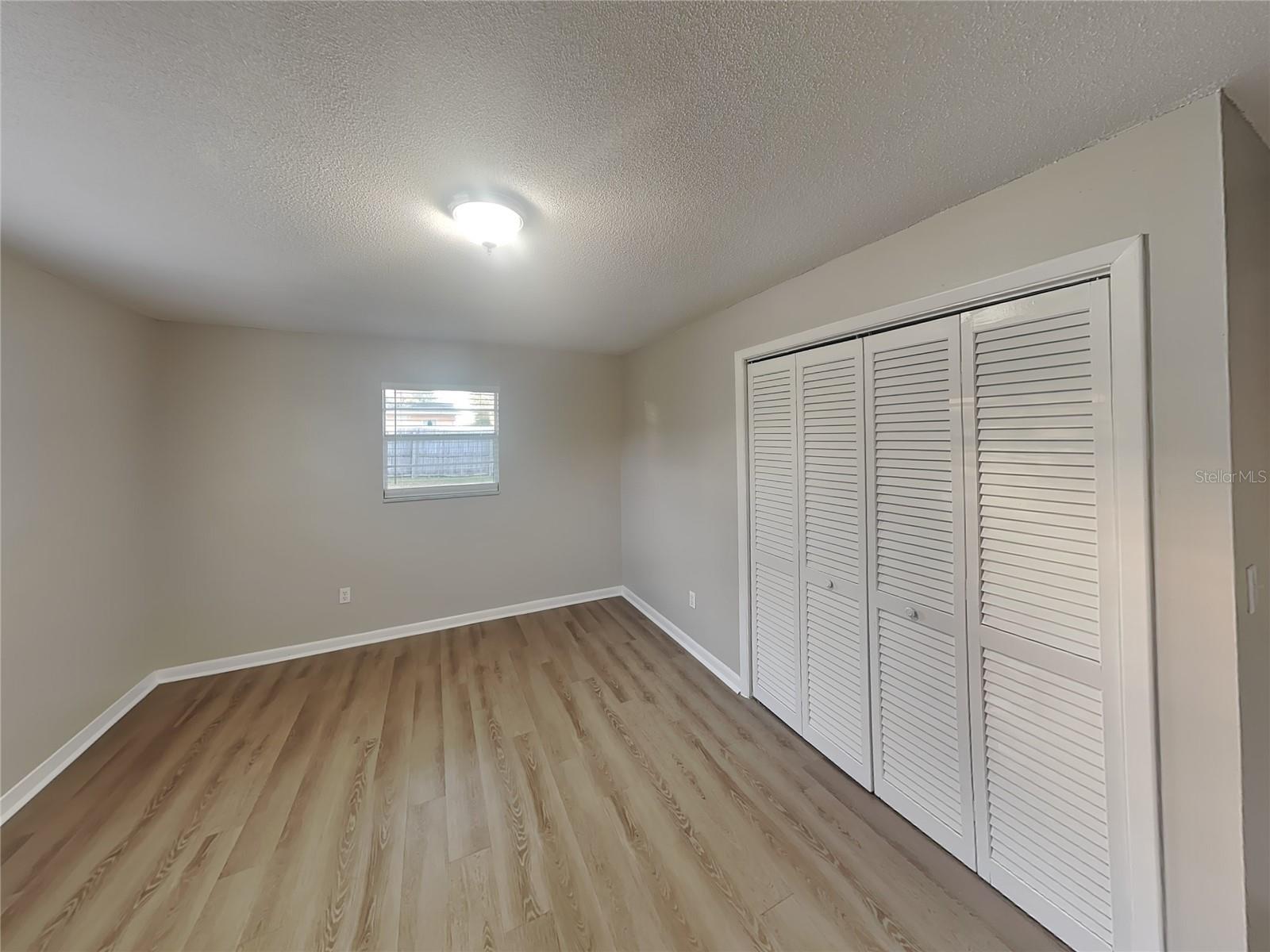 DELTONA LAKES UNIT 10 IN 25 & 36 18 30 - Residential Lease