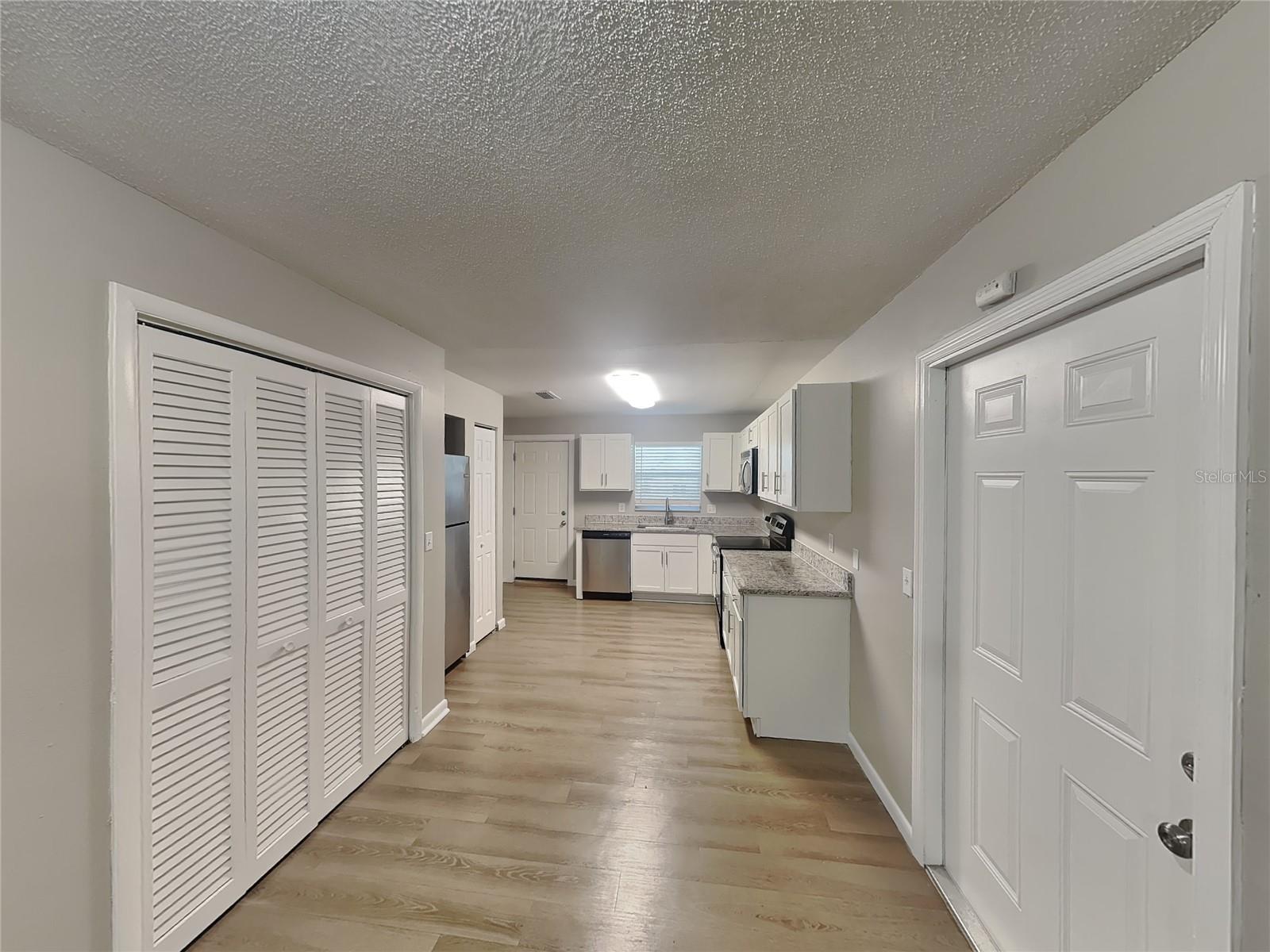 DELTONA LAKES UNIT 10 IN 25 & 36 18 30 - Residential Lease