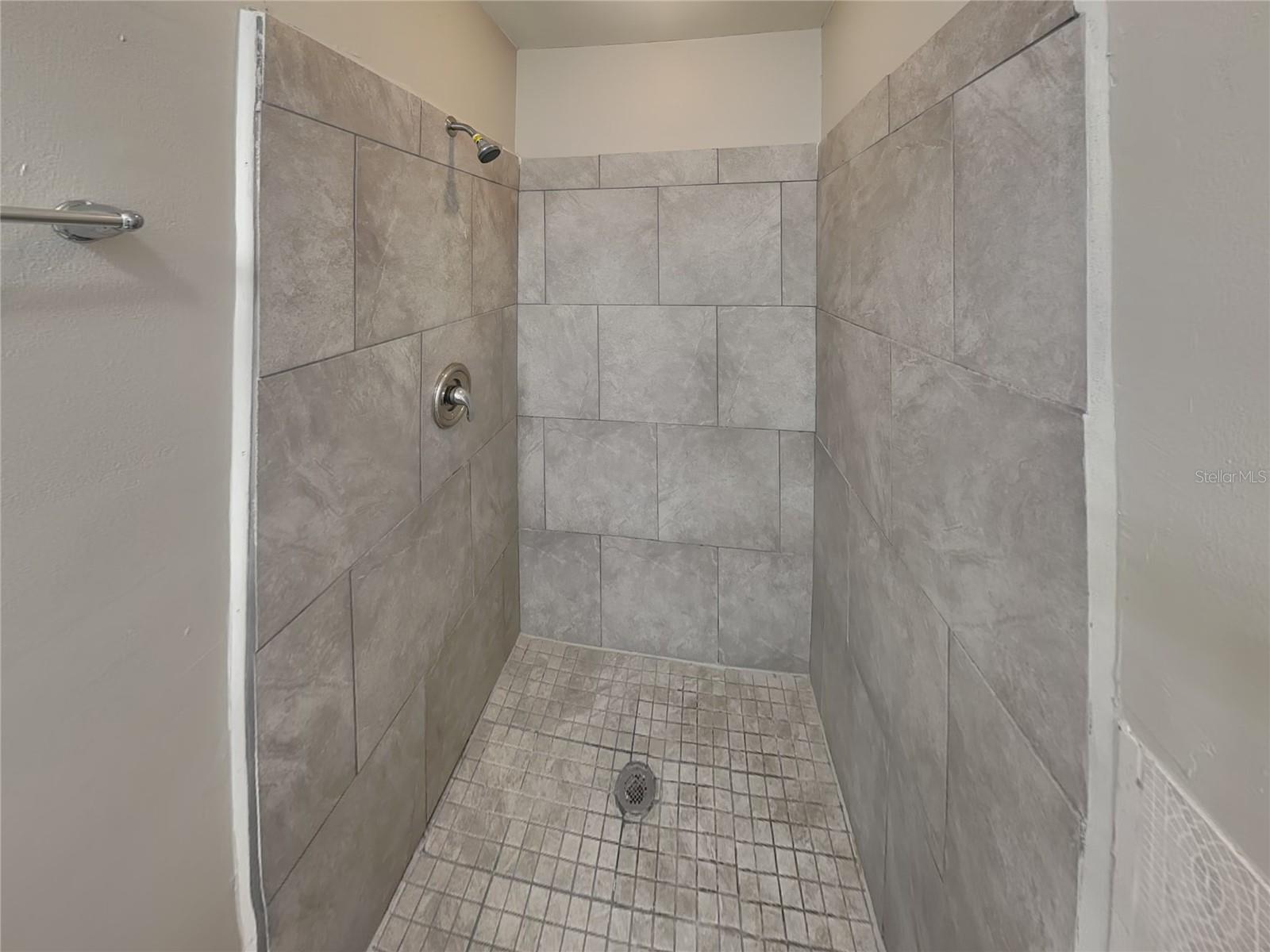 DELTONA LAKES UNIT 10 IN 25 & 36 18 30 - Residential Lease