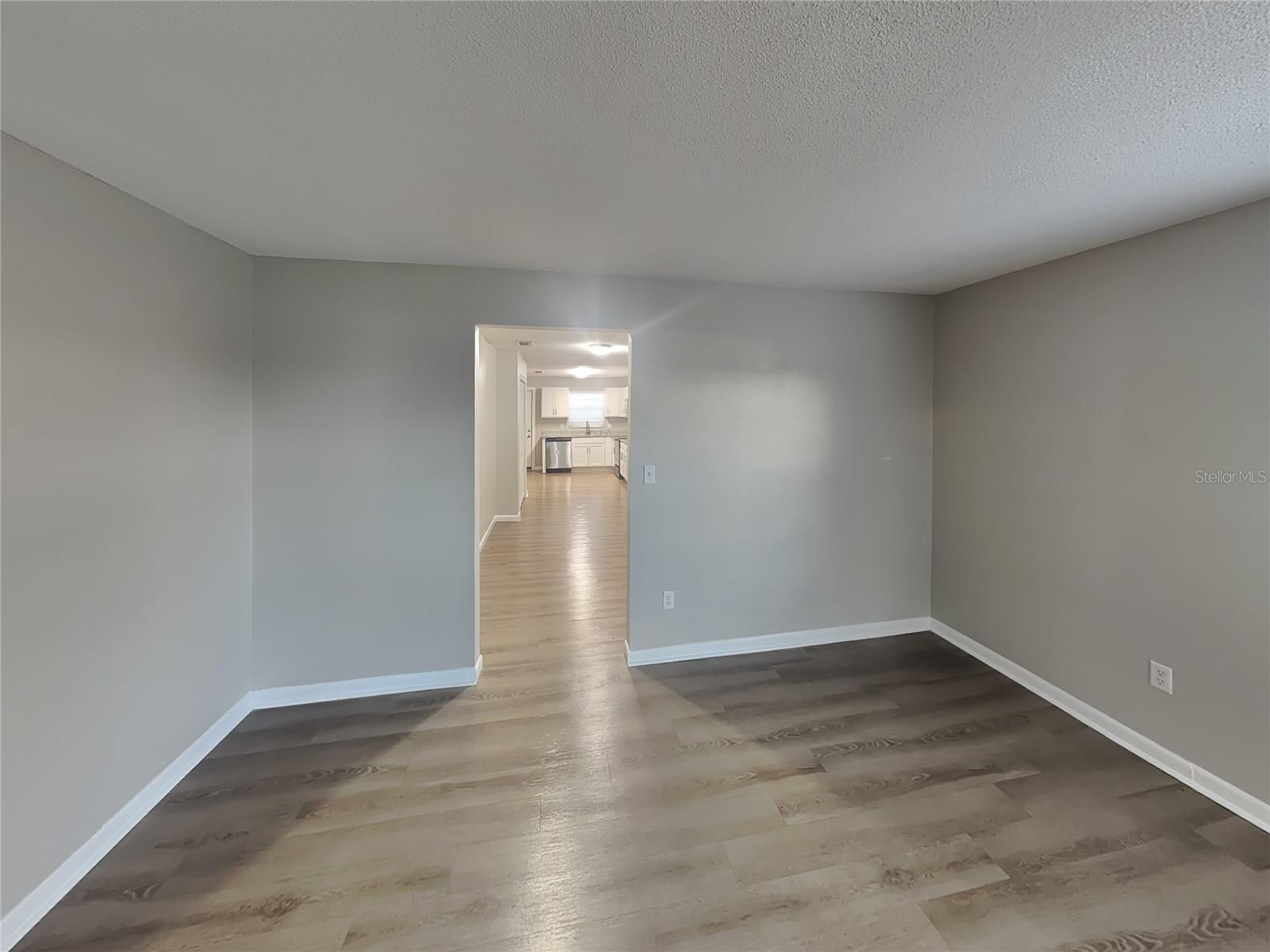 DELTONA LAKES UNIT 10 IN 25 & 36 18 30 - Residential Lease