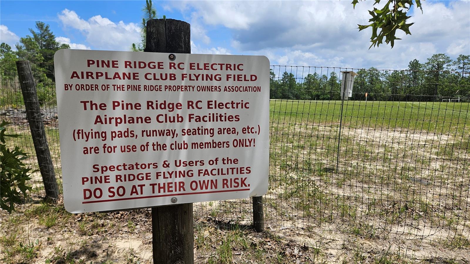 PINE RIDGE UNIT 03 - Residential