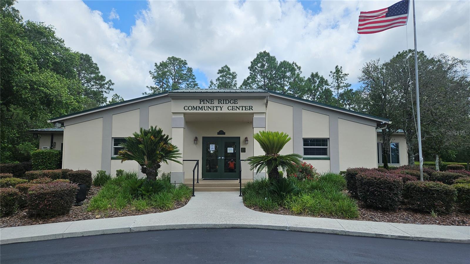 PINE RIDGE UNIT 03 - Residential
