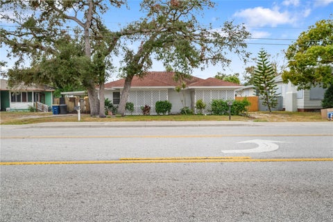 Featured picture for the property TB8330063
