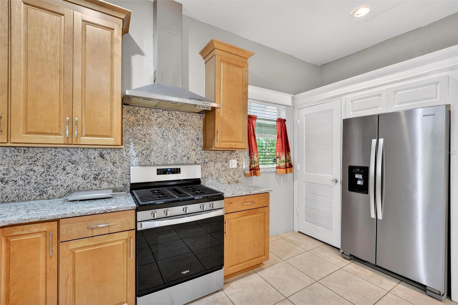 UMATILLA OAK PARK - Residential