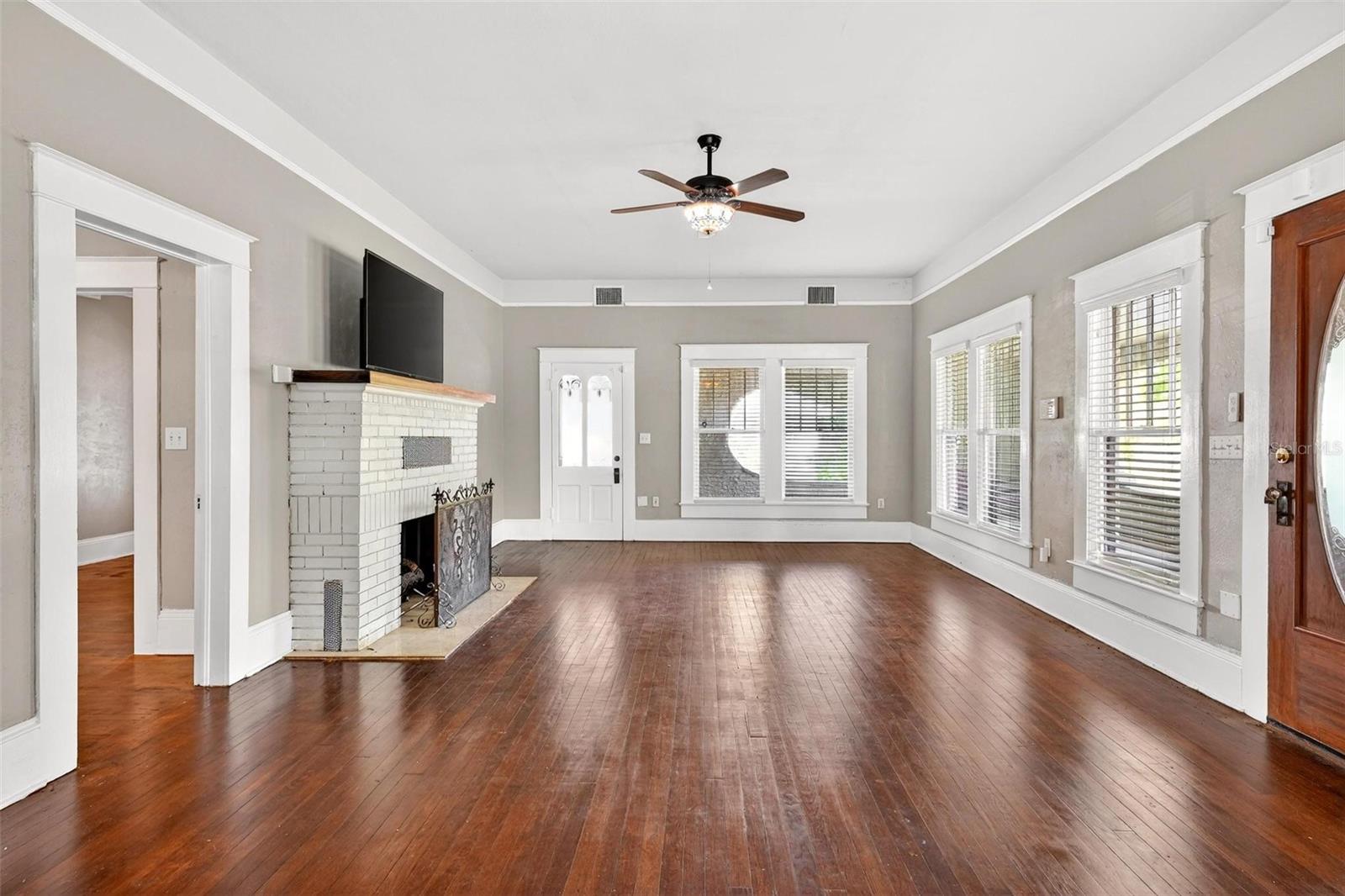 UMATILLA OAK PARK - Residential