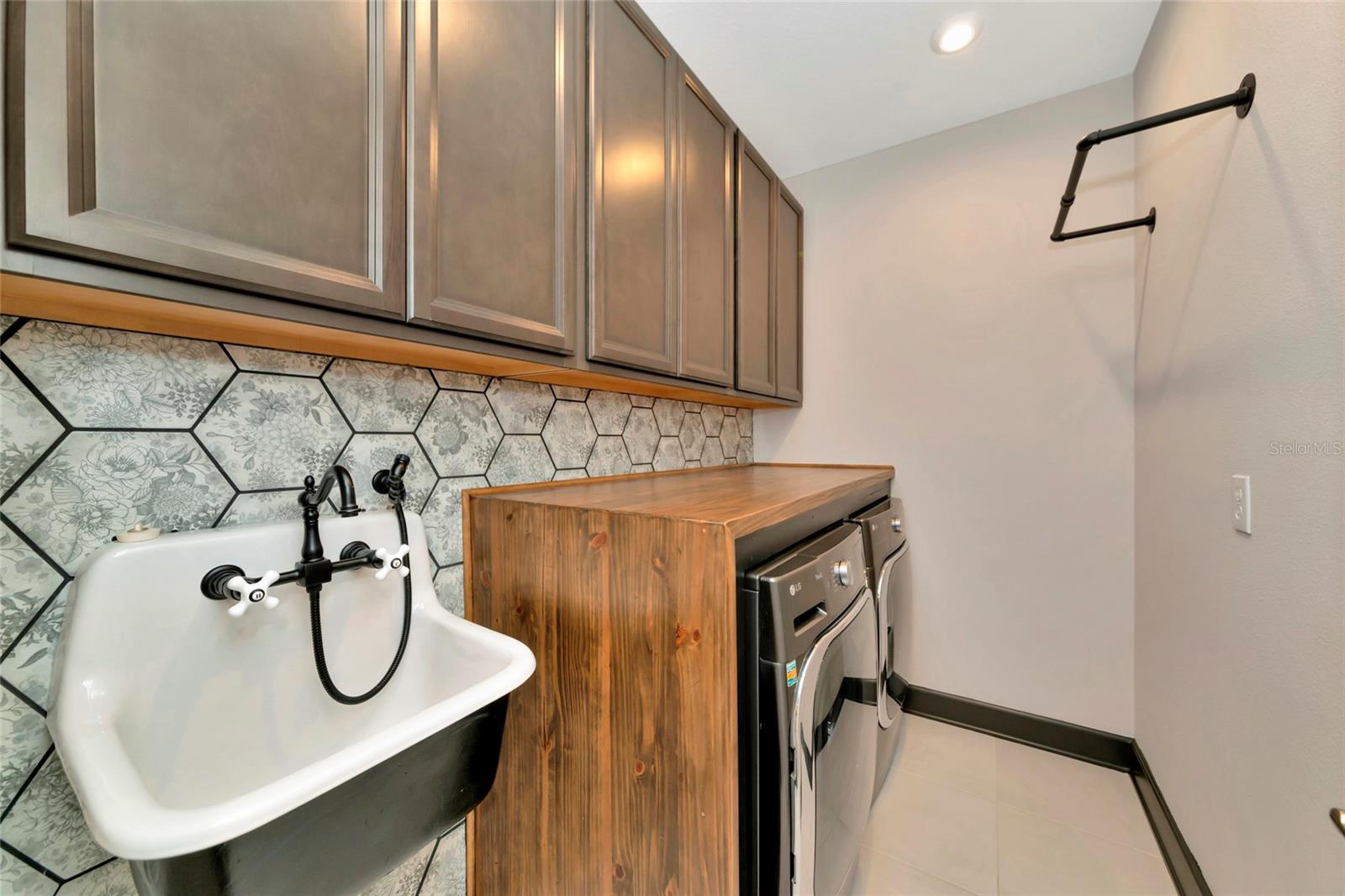 SKYE RANCH NEIGHBORHOOD FOUR NORTH PHASE 1 - Residential