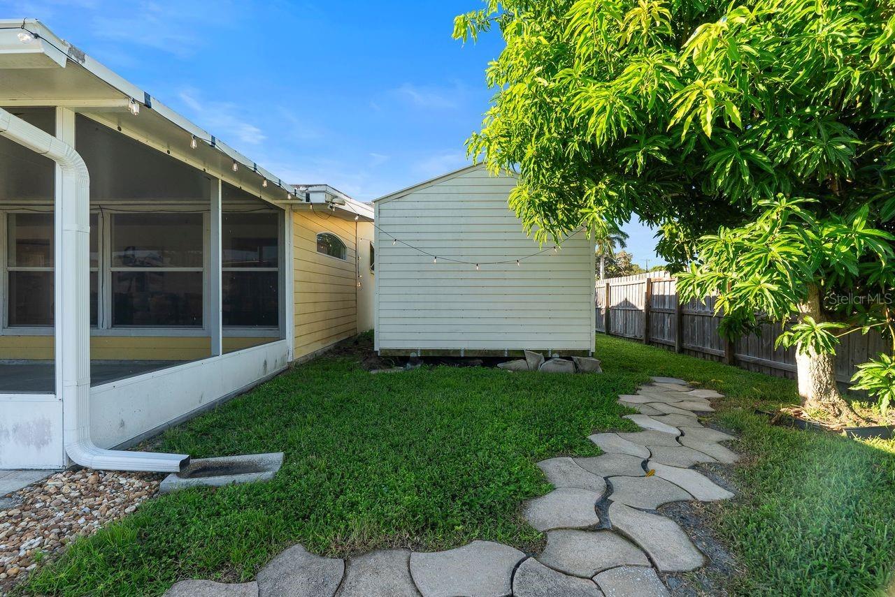 HAMPTON HOMES UNIT 07 - Residential