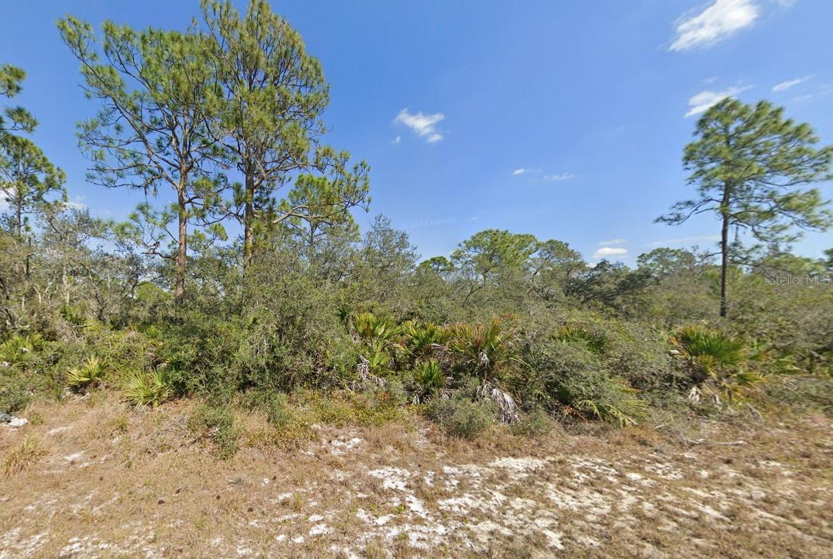 LEISURE LAKES SEC 06 - Land