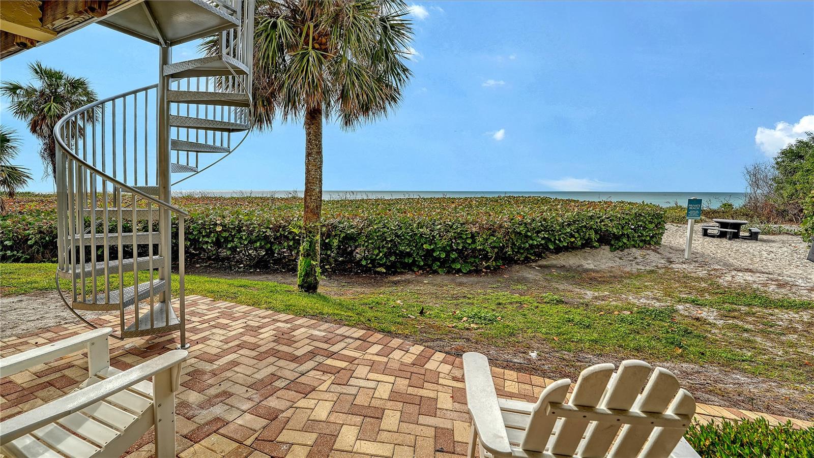 MCCALLS BEACH CASTLE - Residential