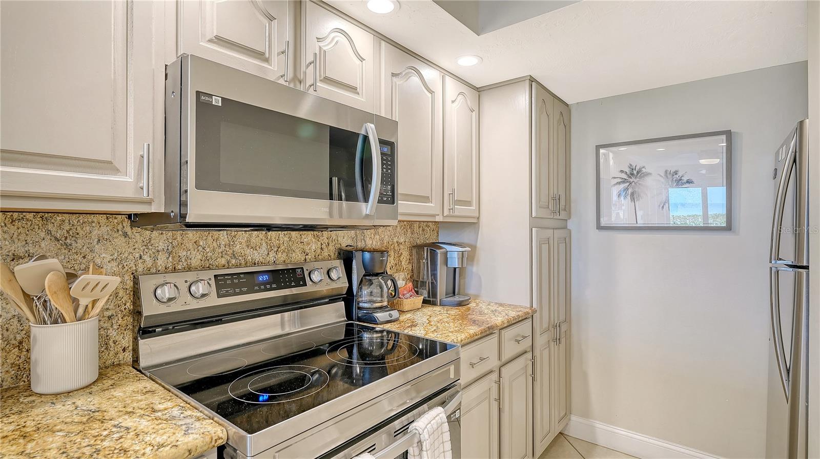 MCCALLS BEACH CASTLE - Residential