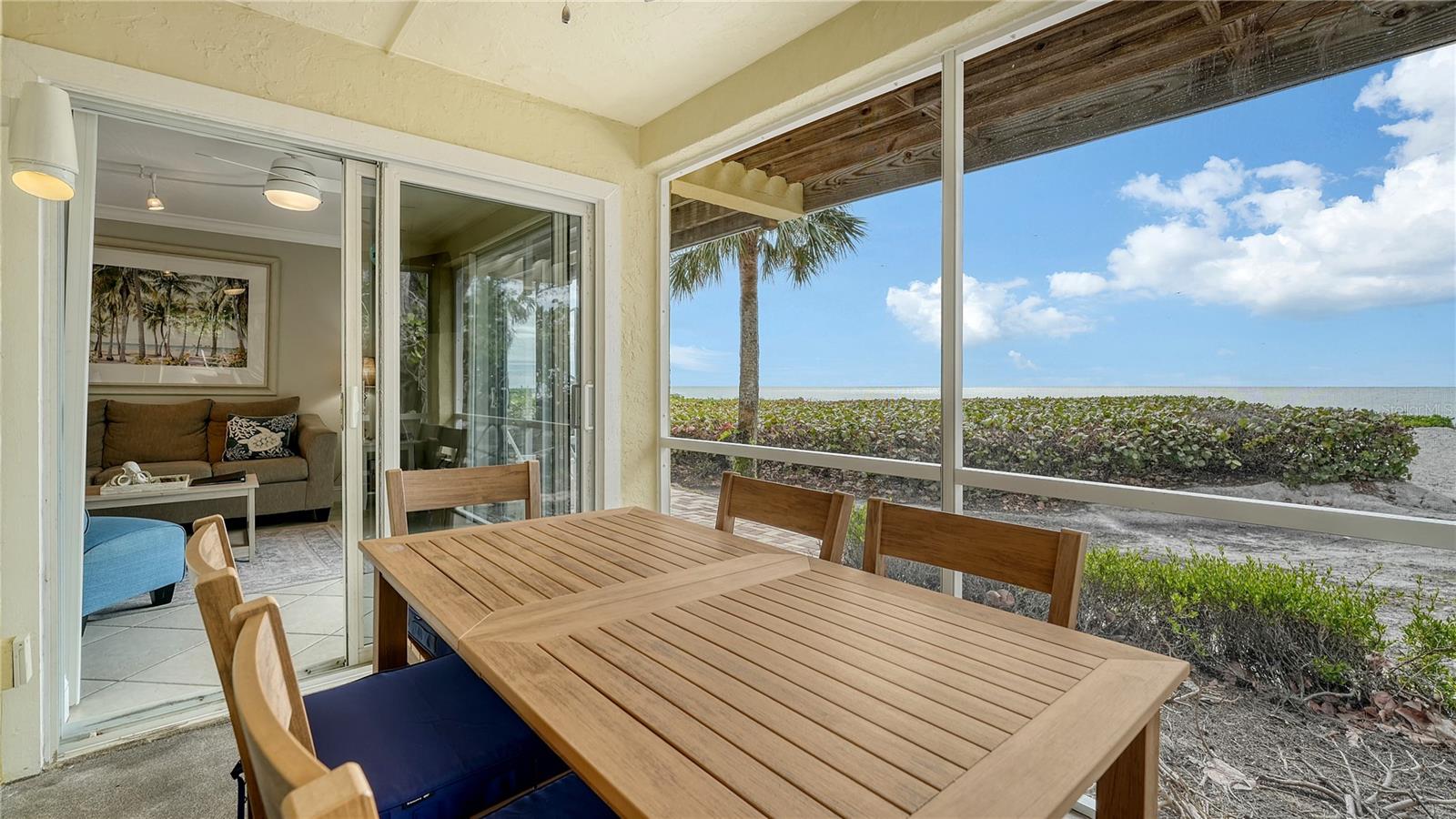 MCCALLS BEACH CASTLE - Residential