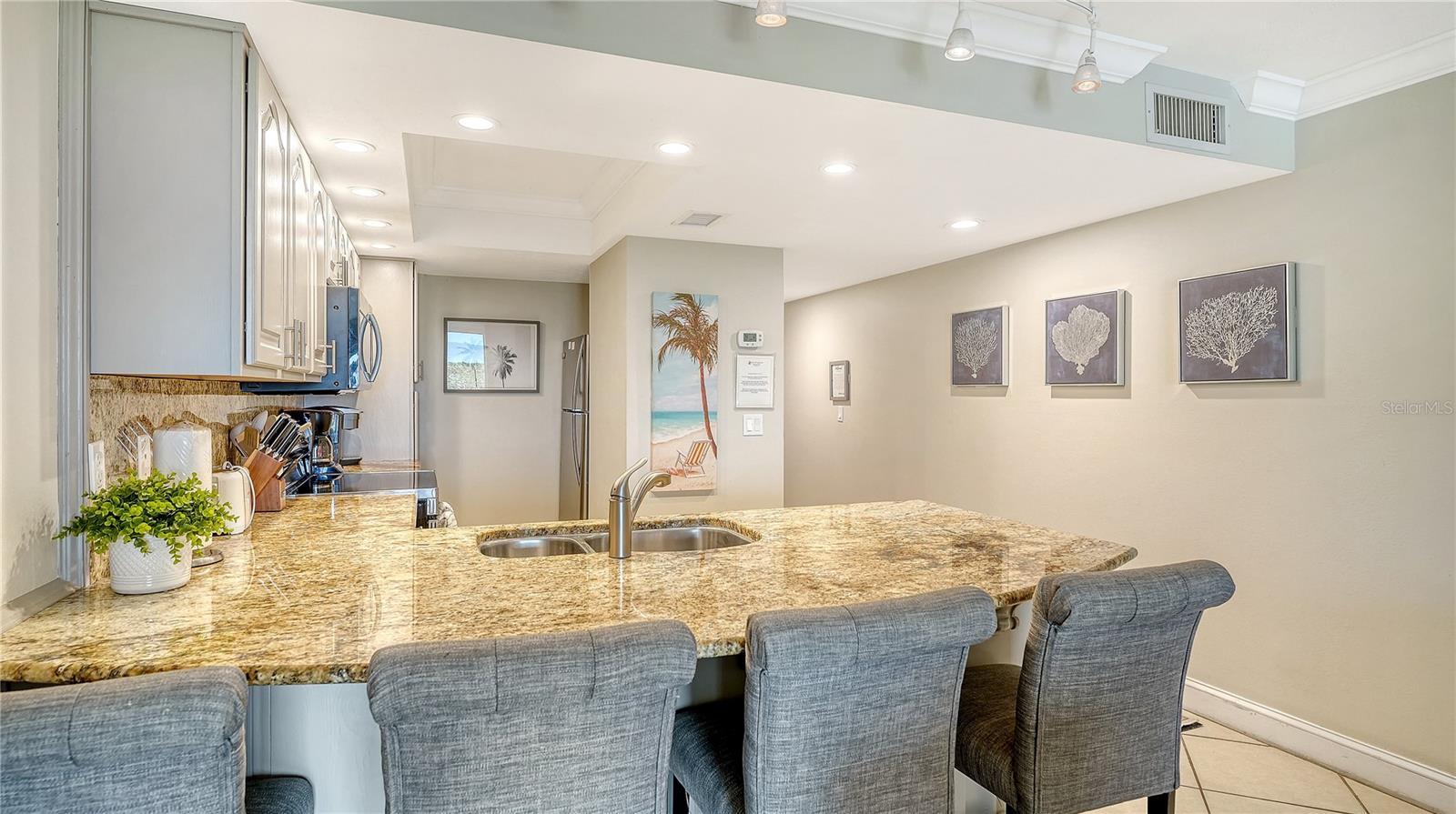 MCCALLS BEACH CASTLE - Residential