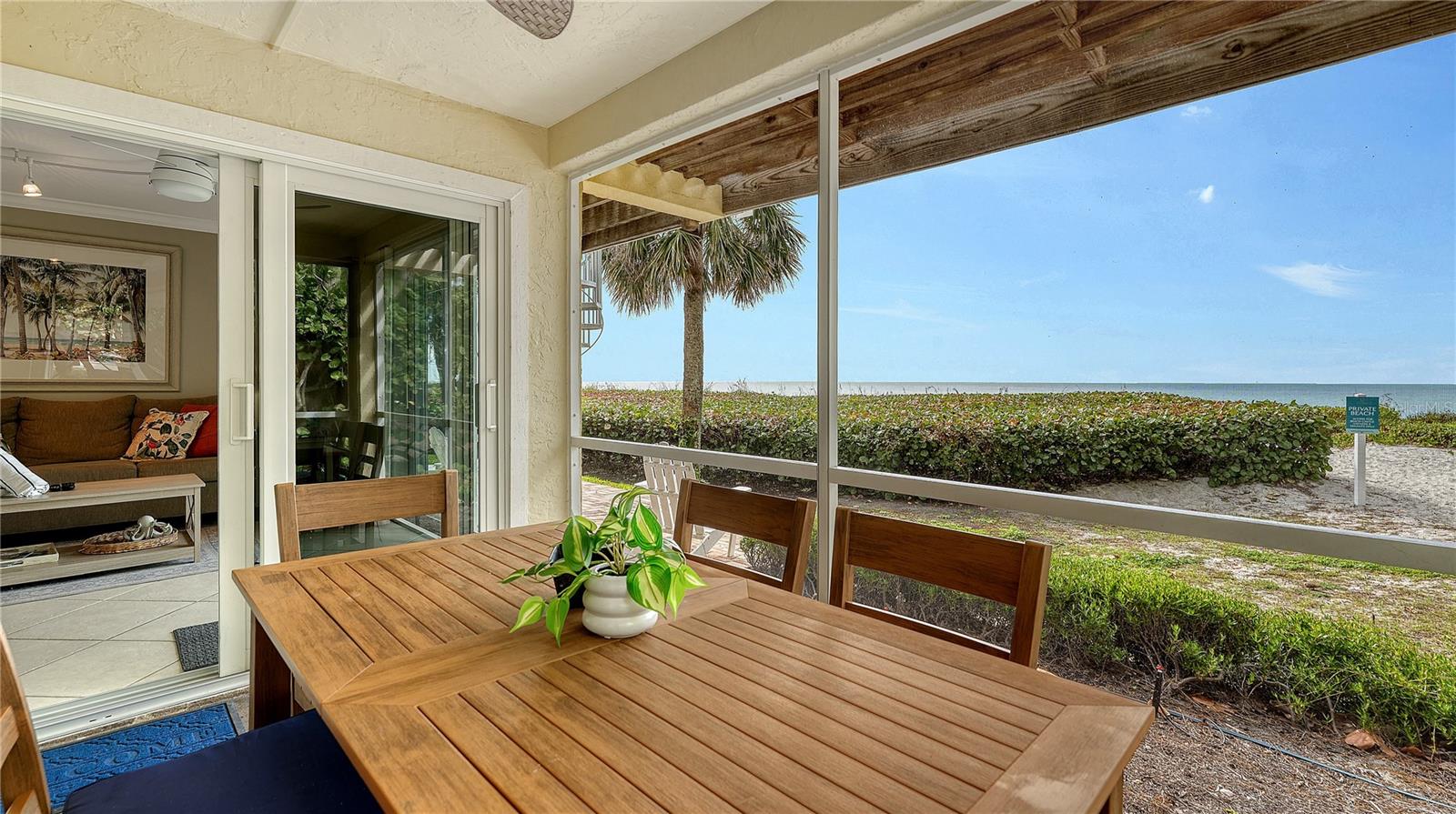 MCCALLS BEACH CASTLE - Residential