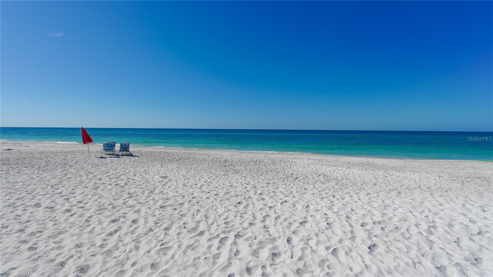 MCCALLS BEACH CASTLE - Residential